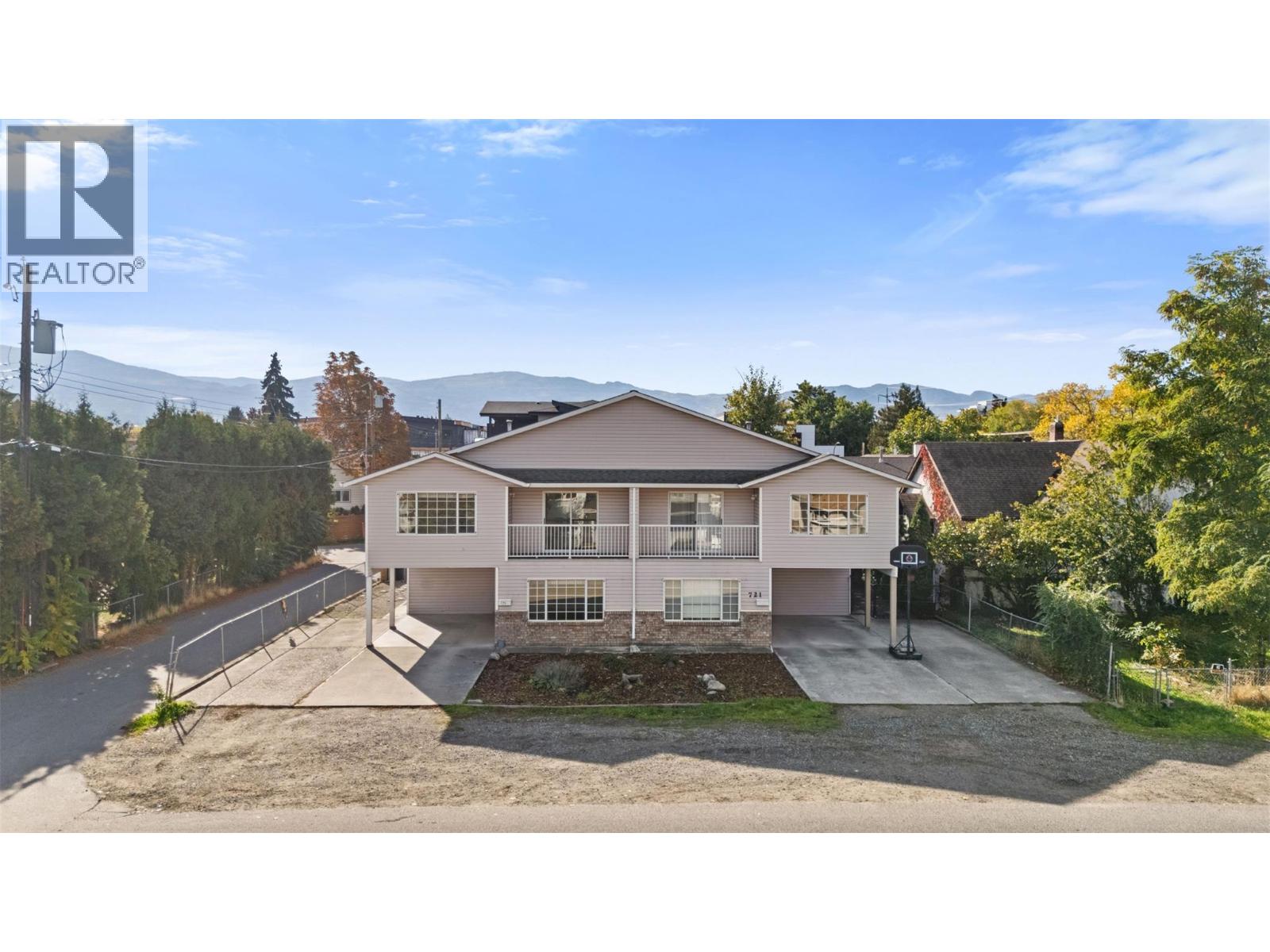 721 Francis Avenue