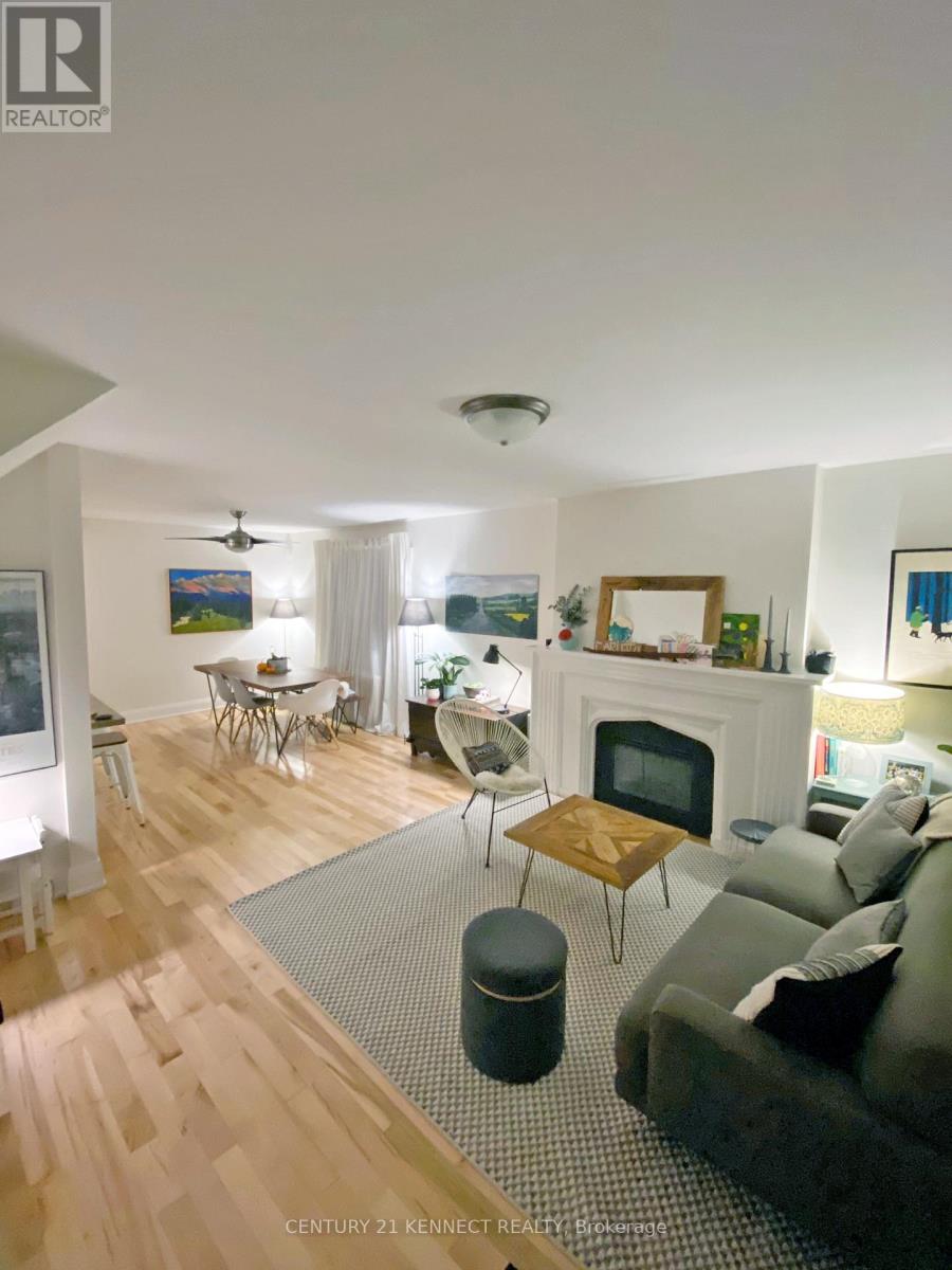 First Floor - 279 St Clair Avenue E, Toronto (Rosedale-Moore Park), Ontario  M4T 1P3 - Photo 3 - C14095538