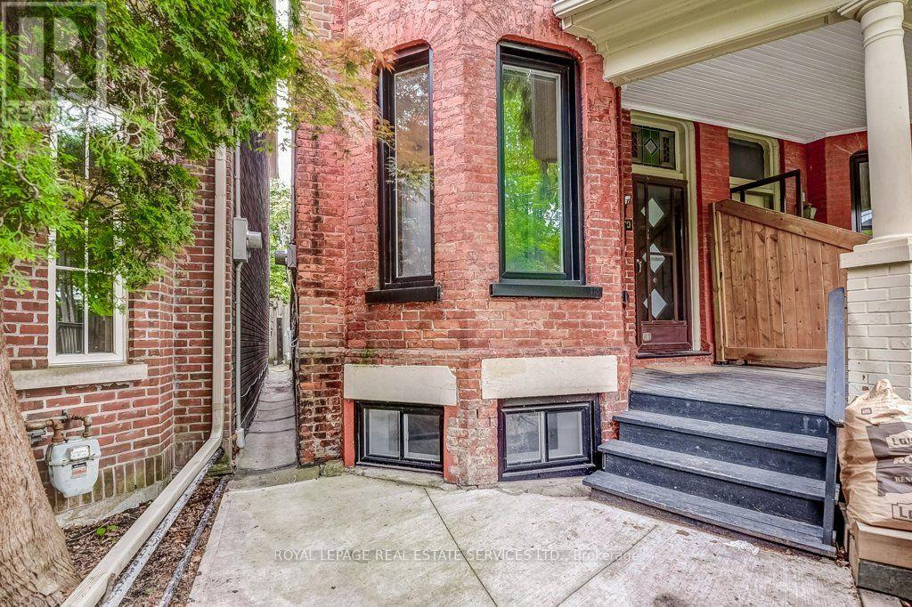 1 - 10 Fennings Street, Toronto, Ontario  M6J 3B8 - Photo 2 - C14095572