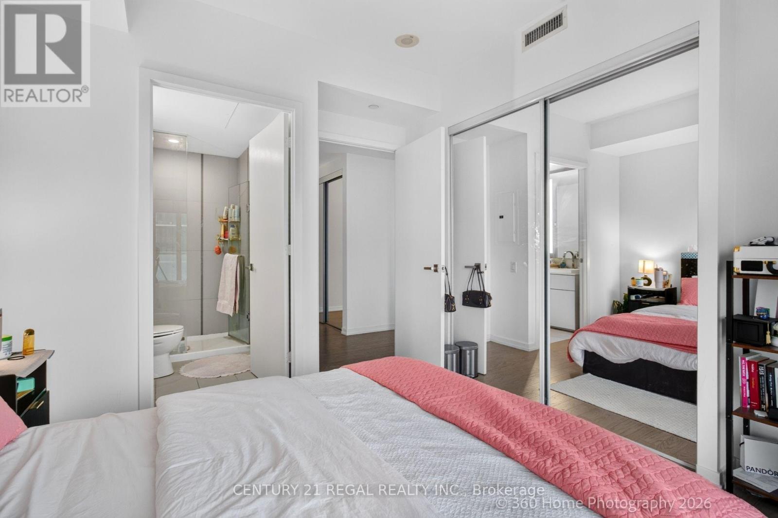 2011 - 101 Peter Street, Toronto, Ontario  M5V 0G6 - Photo 15 - C14095594
