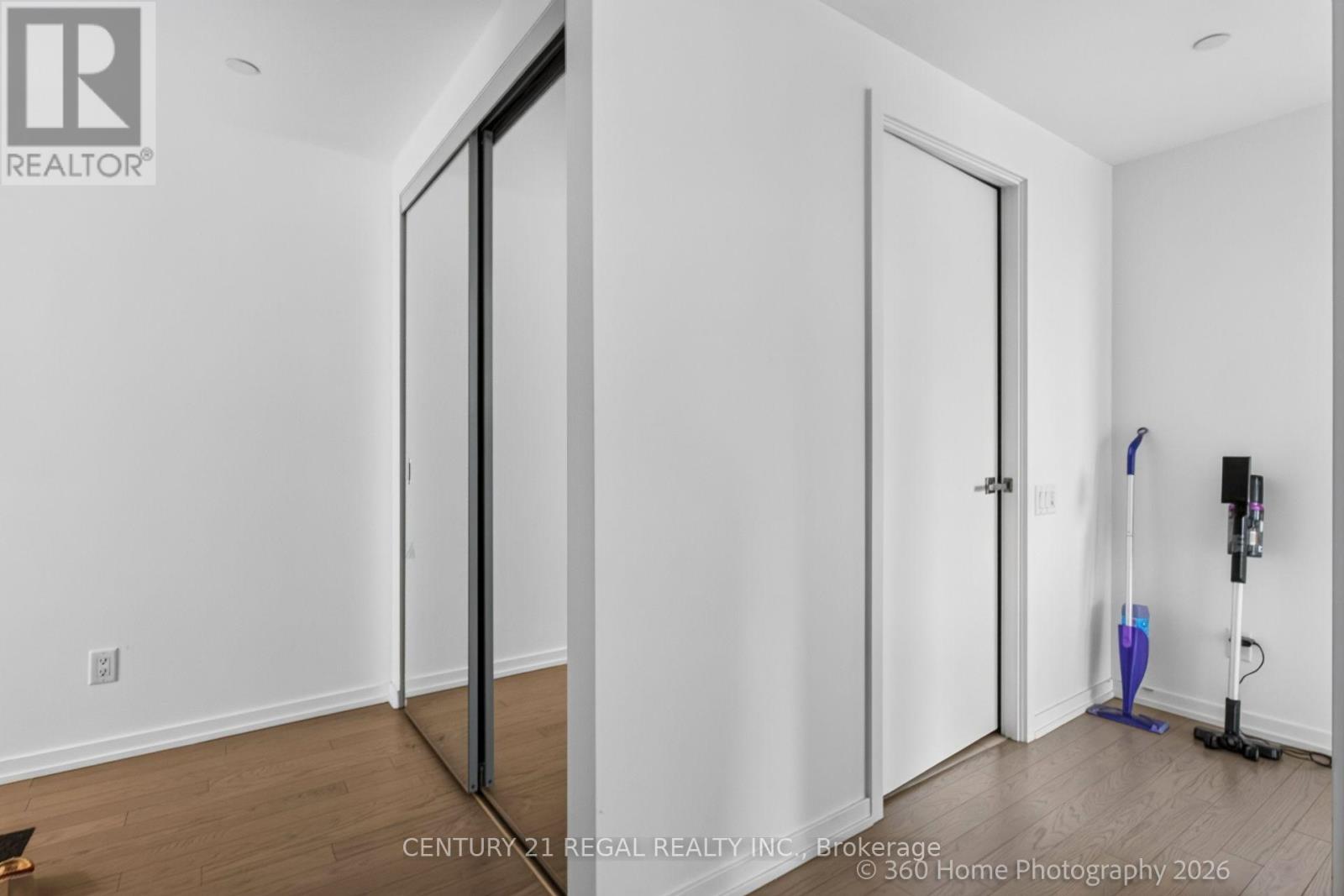 2011 - 101 Peter Street, Toronto, Ontario  M5V 0G6 - Photo 17 - C14095594