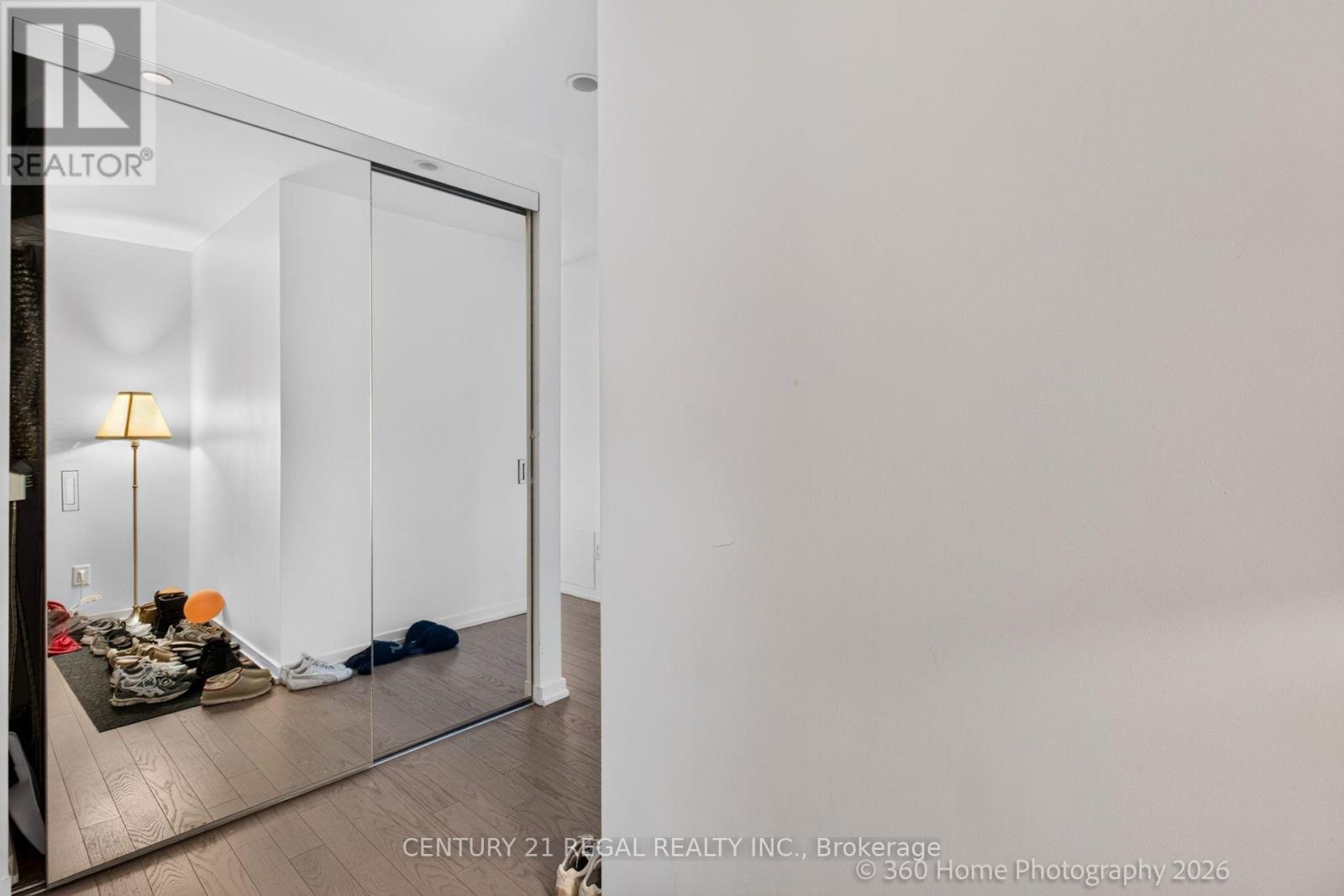 2011 - 101 Peter Street, Toronto, Ontario  M5V 0G6 - Photo 18 - C14095594