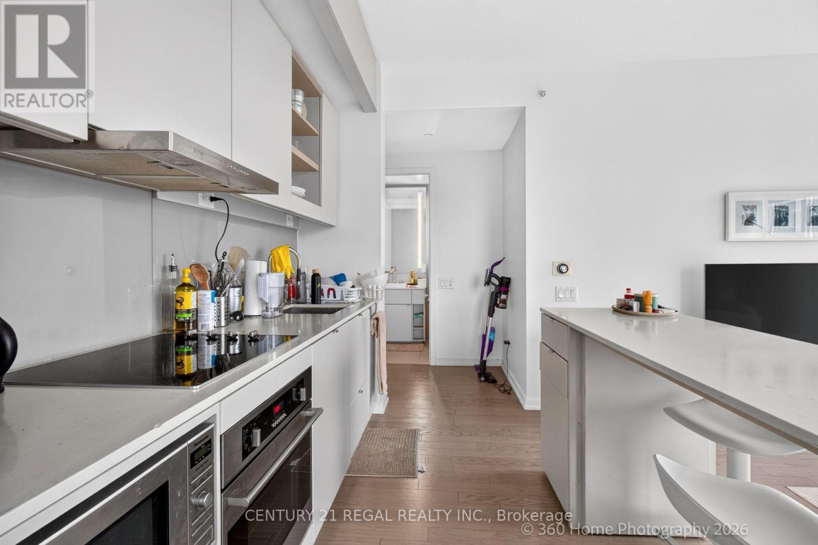2011 - 101 Peter Street, Toronto, Ontario  M5V 0G6 - Photo 5 - C14095594