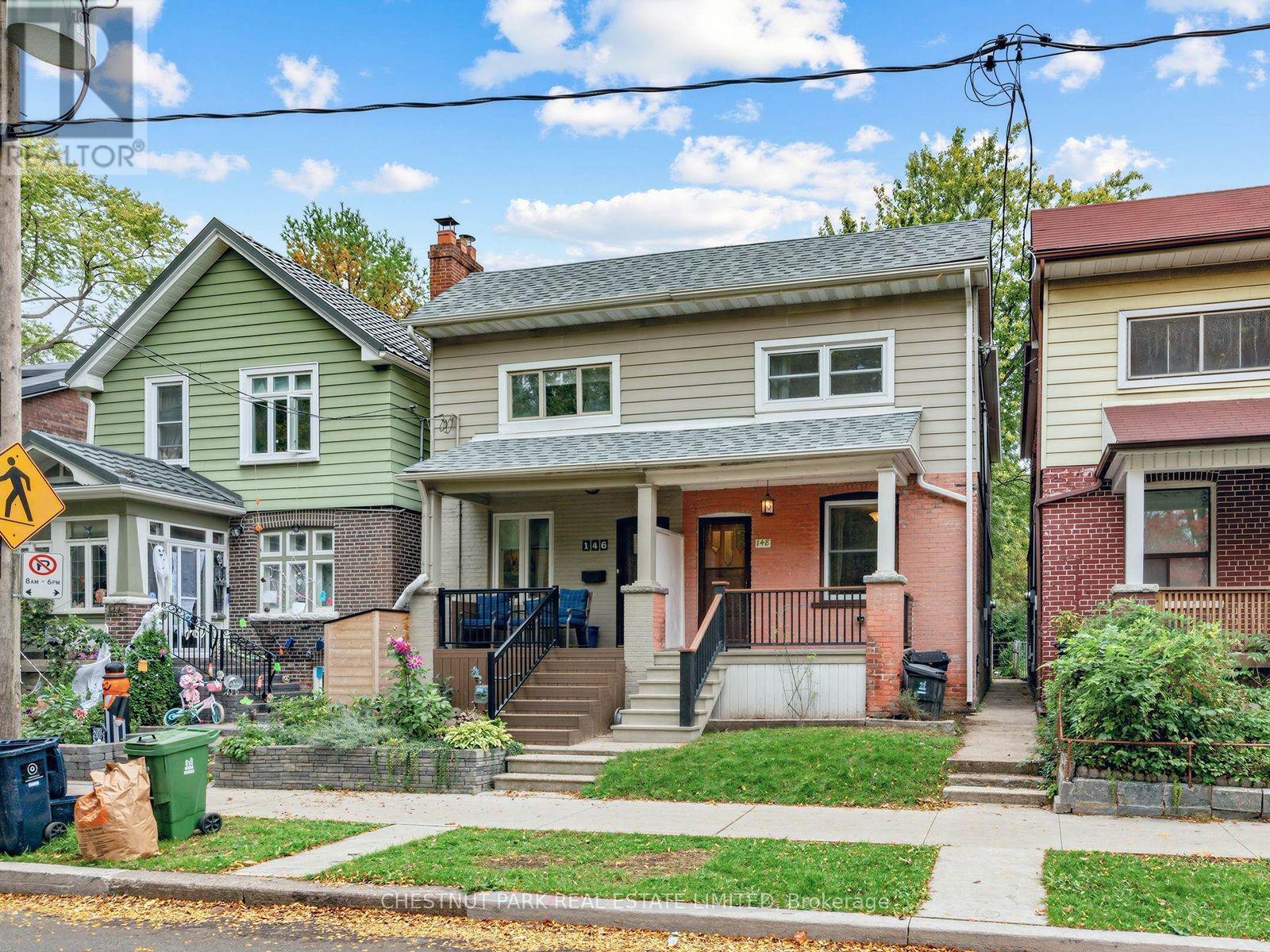 148 FELSTEAD AVENUE, Toronto, Ontario