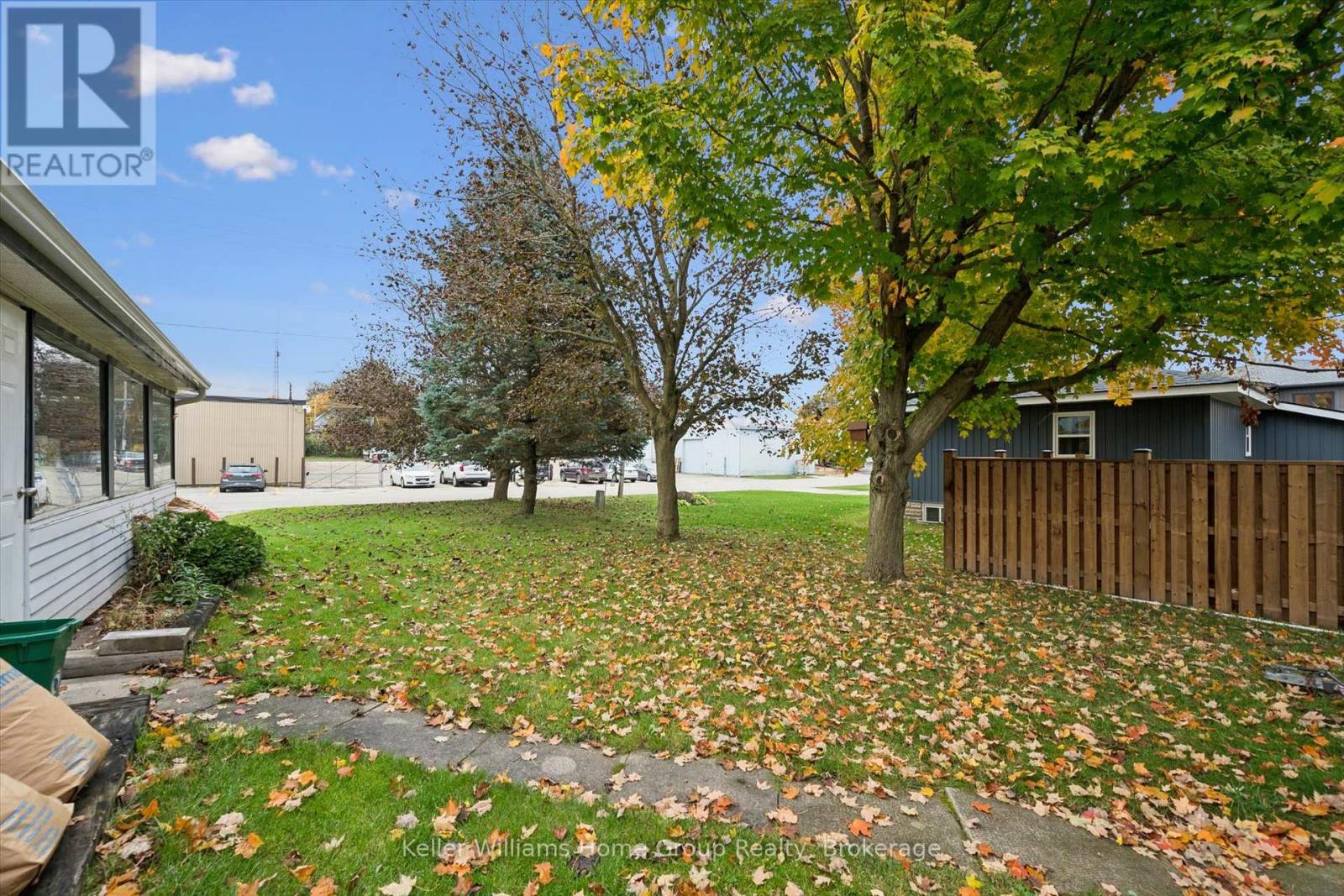 320 Queen Street W, Wellington North (Mount Forest), Ontario  N0G 2L3 - Photo 38 - X14095508