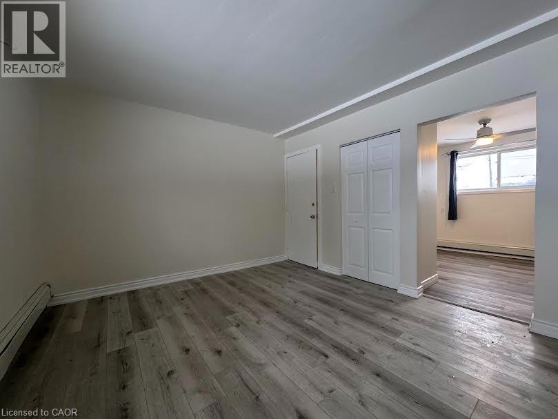 258 Cedar Street Unit# 2, Cambridge, Ontario  N1S 1W8 - Photo 3 - 40872039