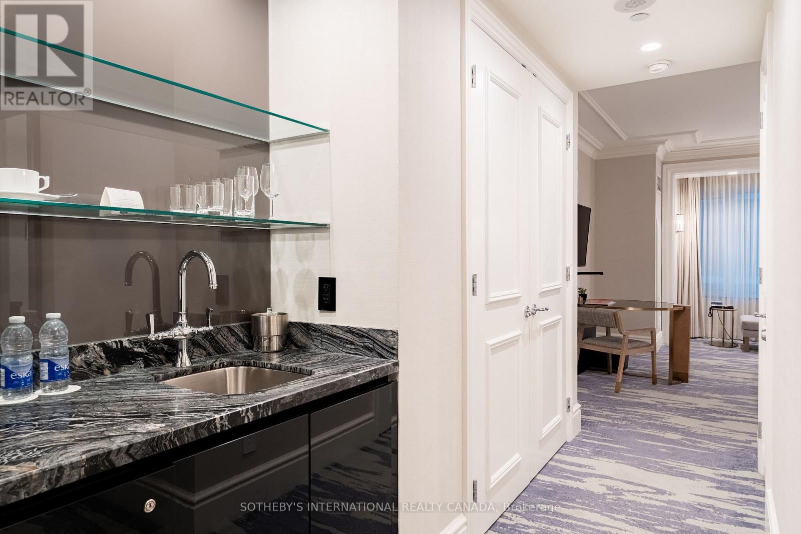 1905 - 325 Bay Street, Toronto, Ontario  M5H 4G3 - Photo 18 - C14095404