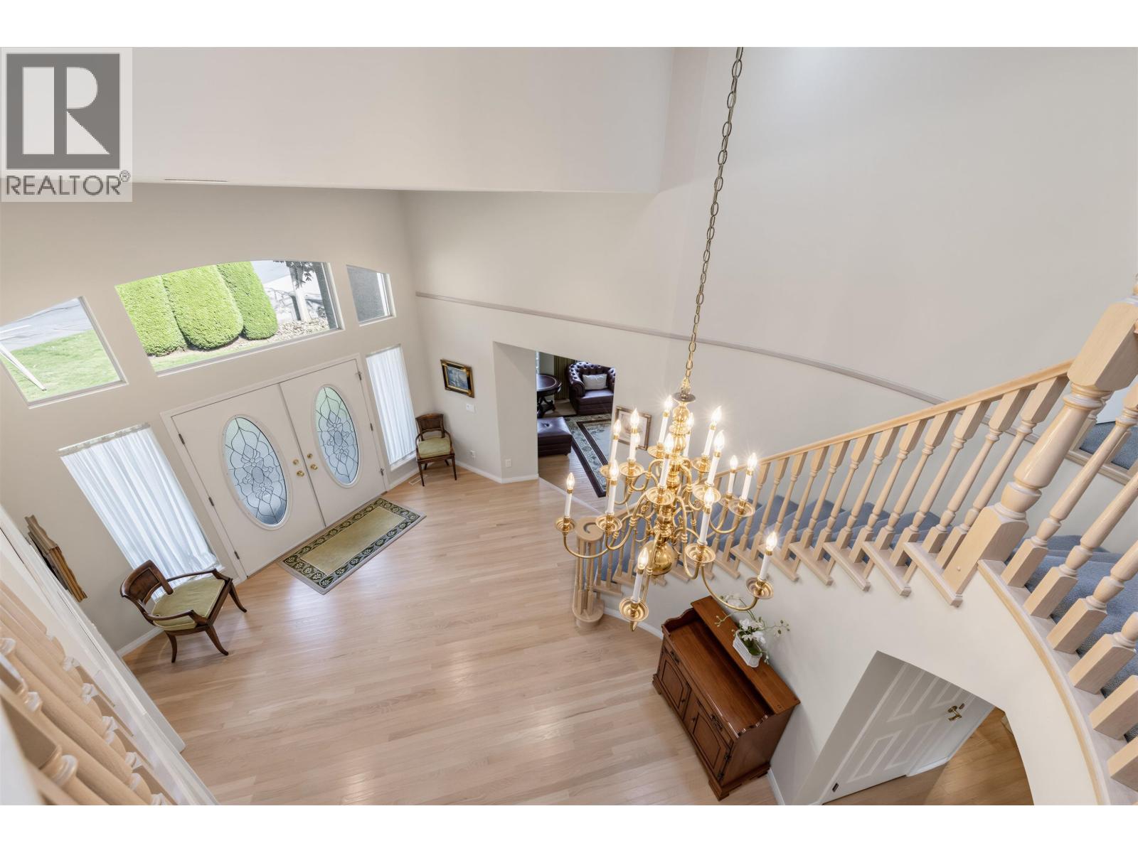4800 ENGLISH BLUFF COURT