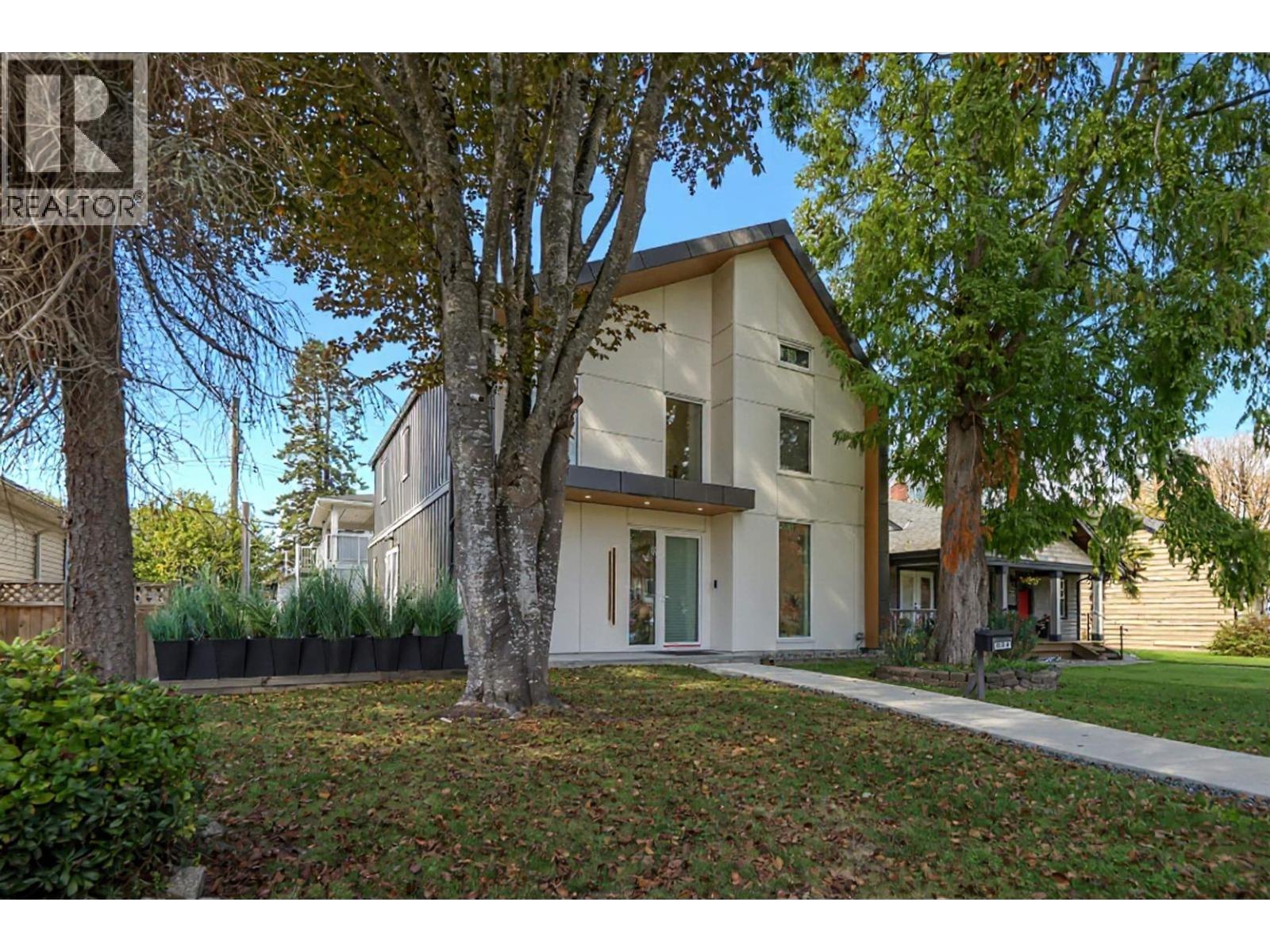 251 Douglas Crescent, Richmond, British Columbia  V7B 1E4 - Photo 28 - R3173763