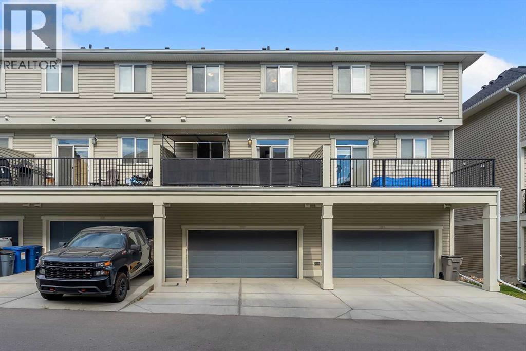 207 South Point Park Sw, Airdrie, Alberta  T4B 5G8 - Photo 39 - A2350323