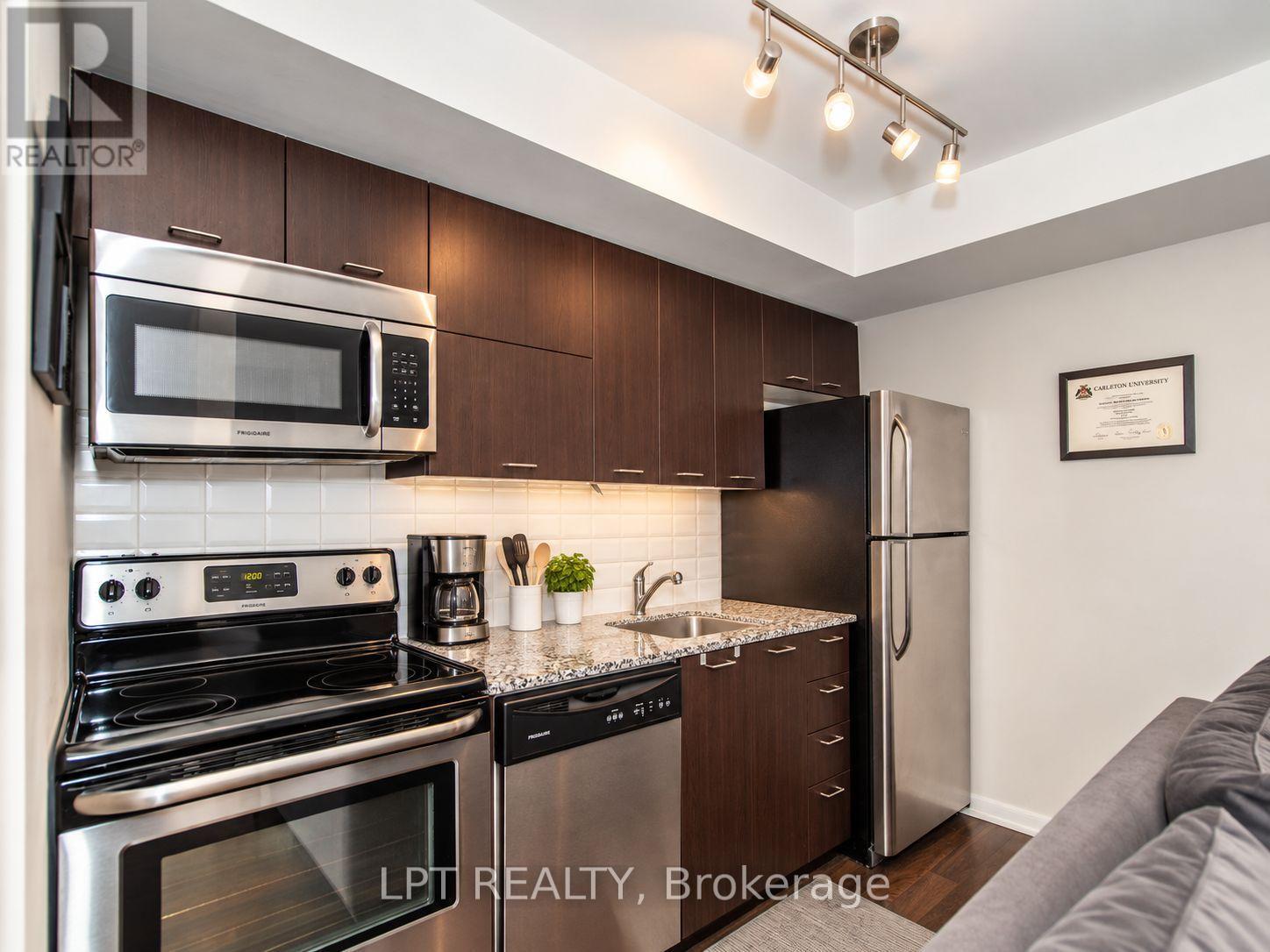 420 - 38 Joe Shuster Way, Toronto (South Parkdale), Ontario  M6K 0A5 - Photo 10 - W14095480