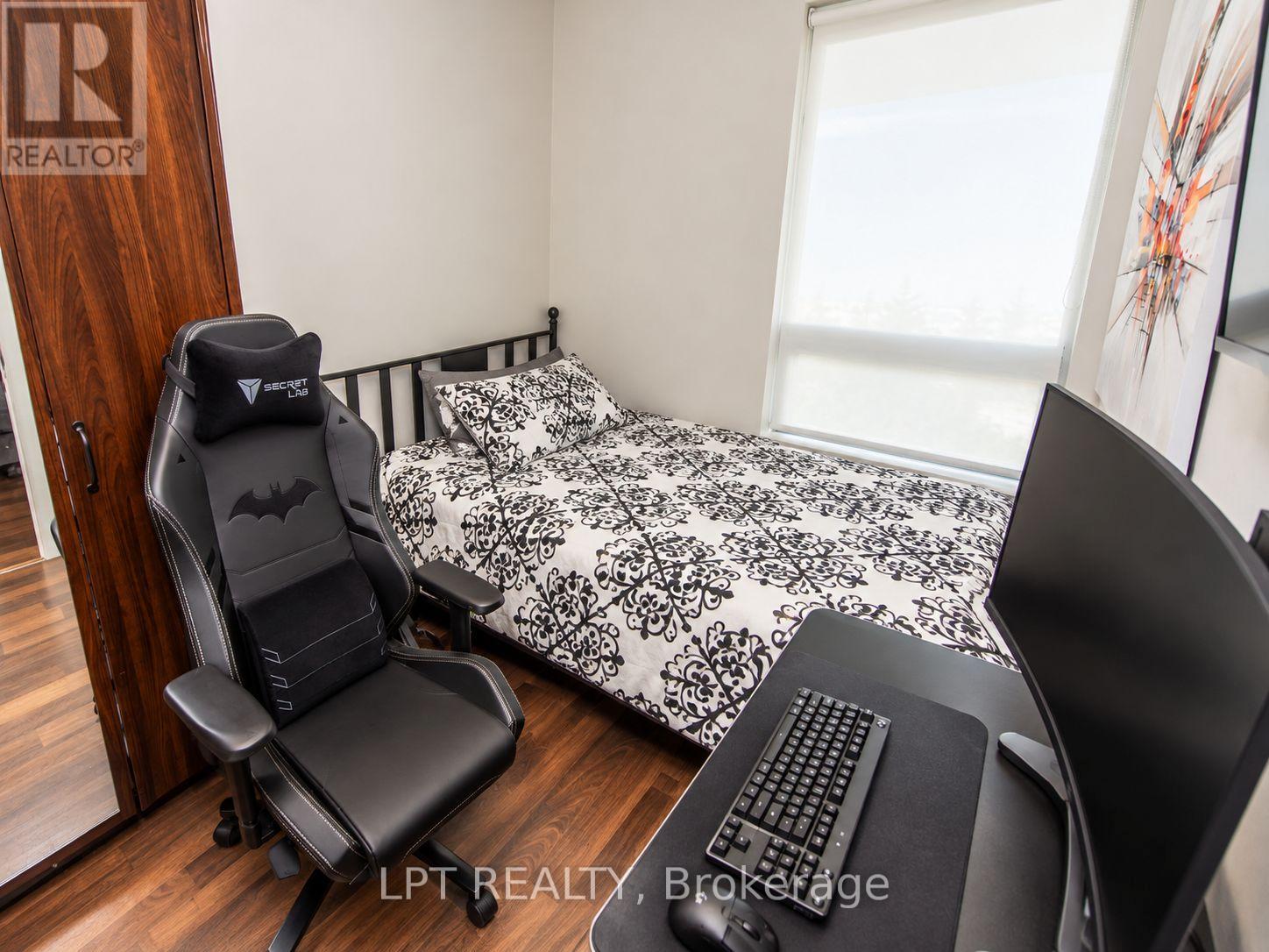 420 - 38 Joe Shuster Way, Toronto (South Parkdale), Ontario  M6K 0A5 - Photo 13 - W14095480