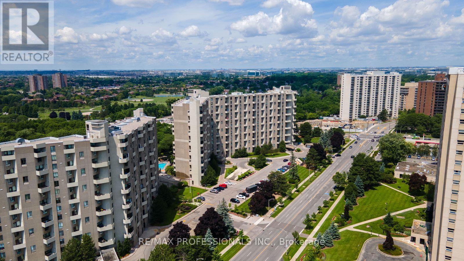 PH30 - 300 MILL ROAD, Toronto, Ontario
