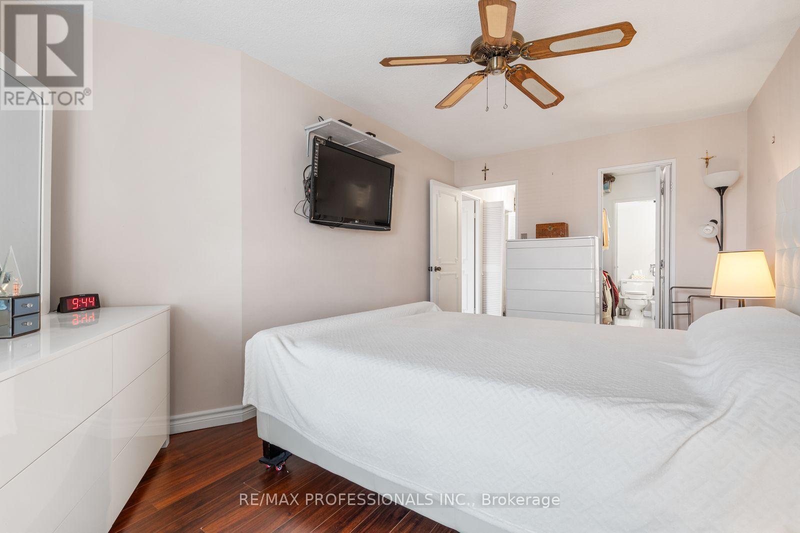 Ph30 - 300 Mill Road, Toronto, Ontario M9C 4W7 - Photo 16 - W14095492