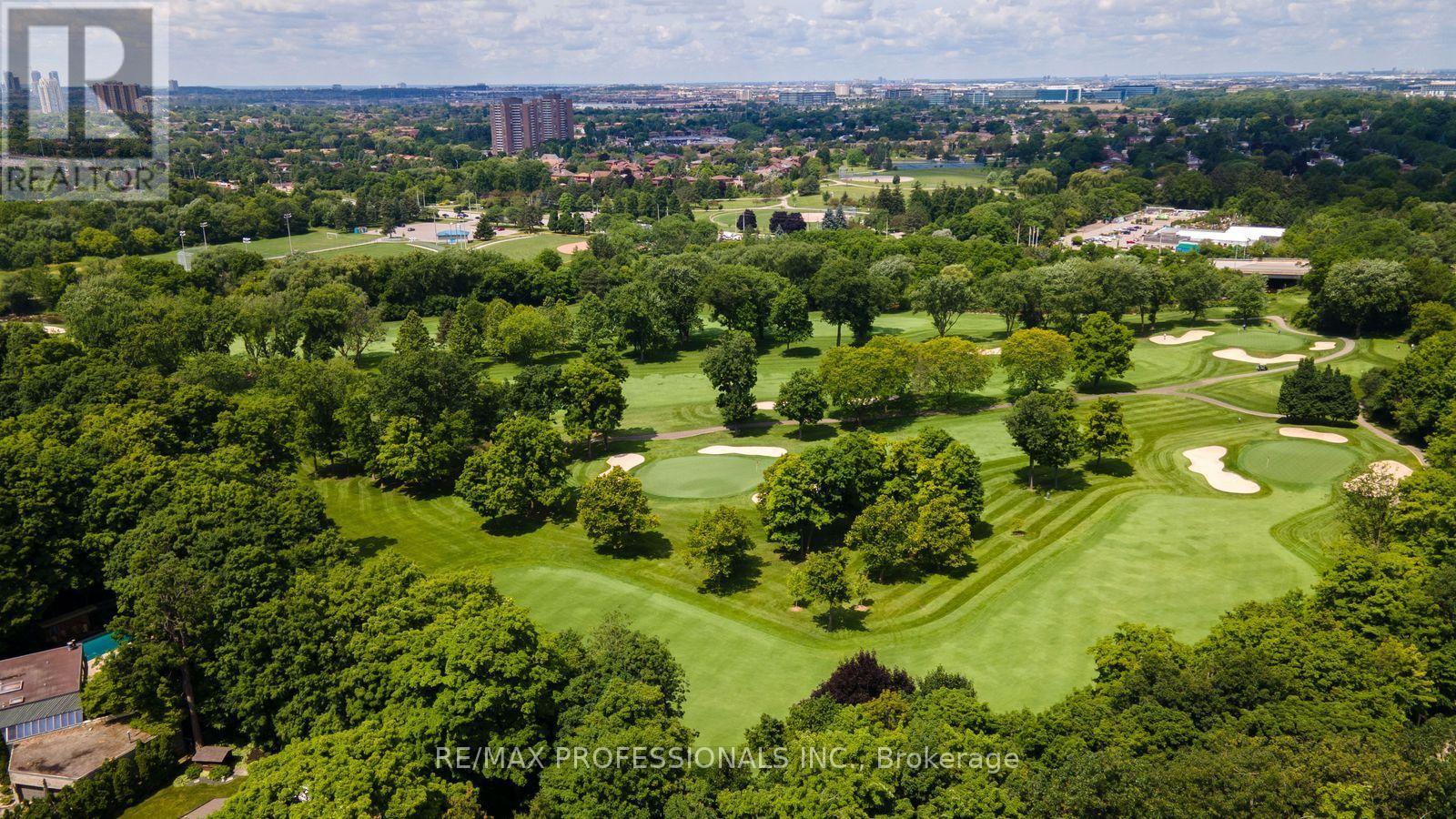 Ph30 - 300 Mill Road, Toronto, Ontario M9C 4W7 - Photo 37 - W14095492