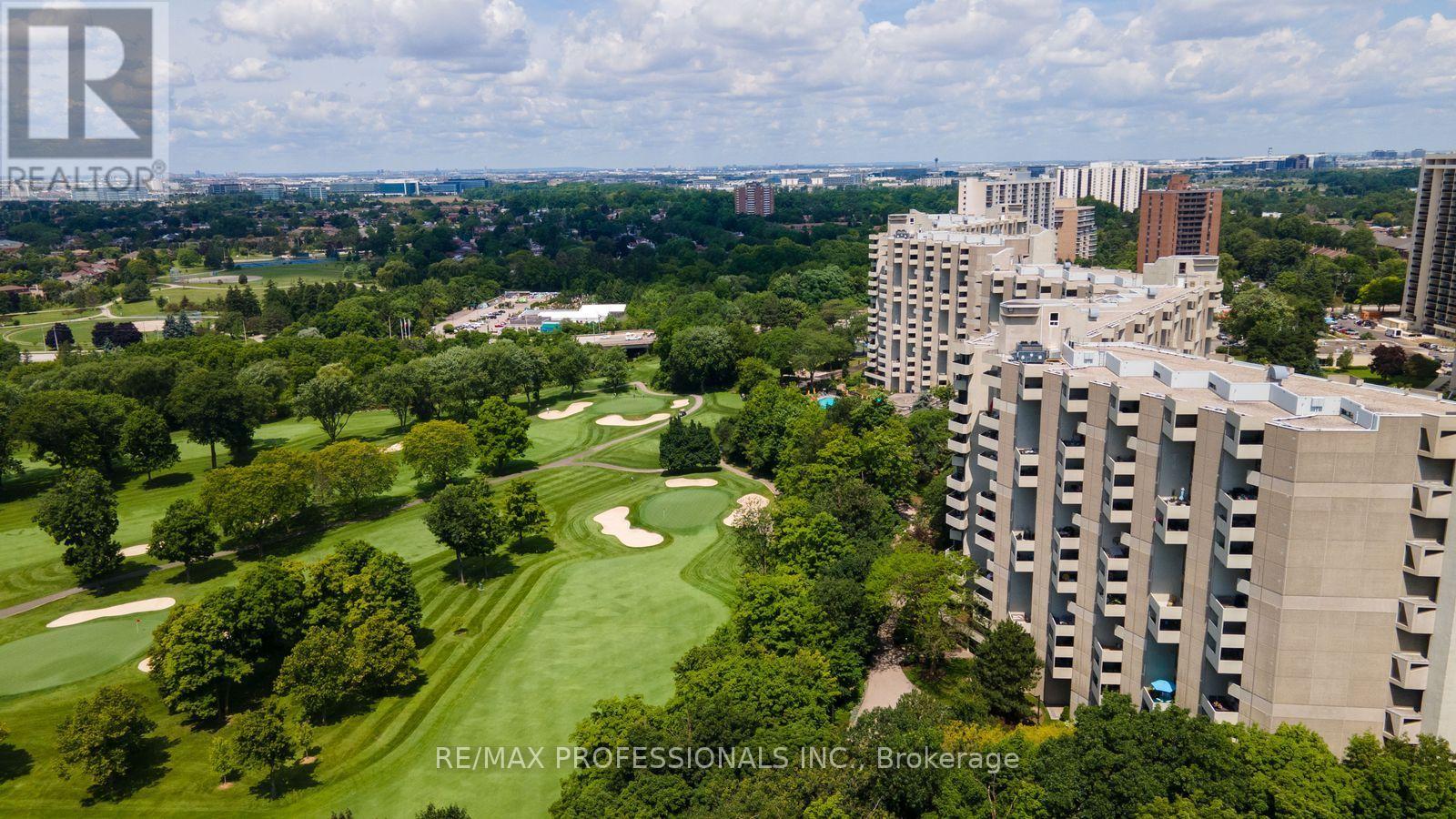 Ph30 - 300 Mill Road, Toronto, Ontario M9C 4W7 - Photo 38 - W14095492