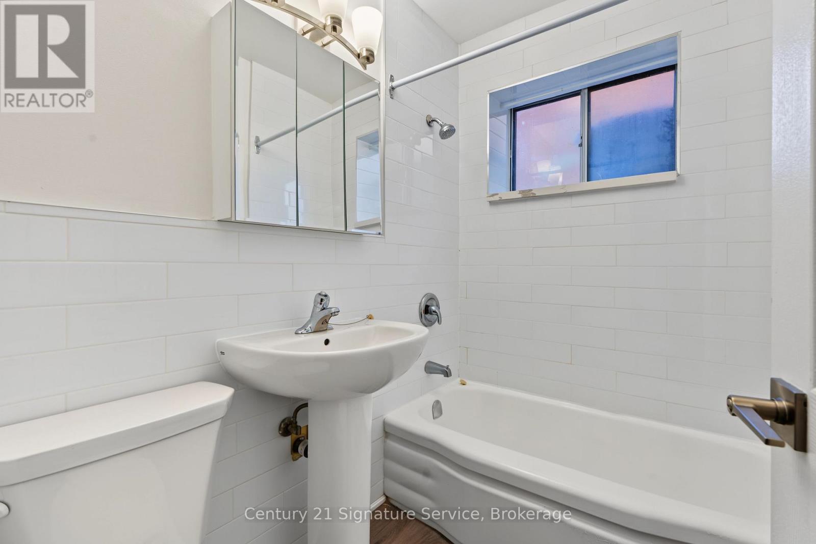 1254 Fennell Avenue E, Hamilton, Ontario  L8T 1T4 - Photo 20 - X14095554