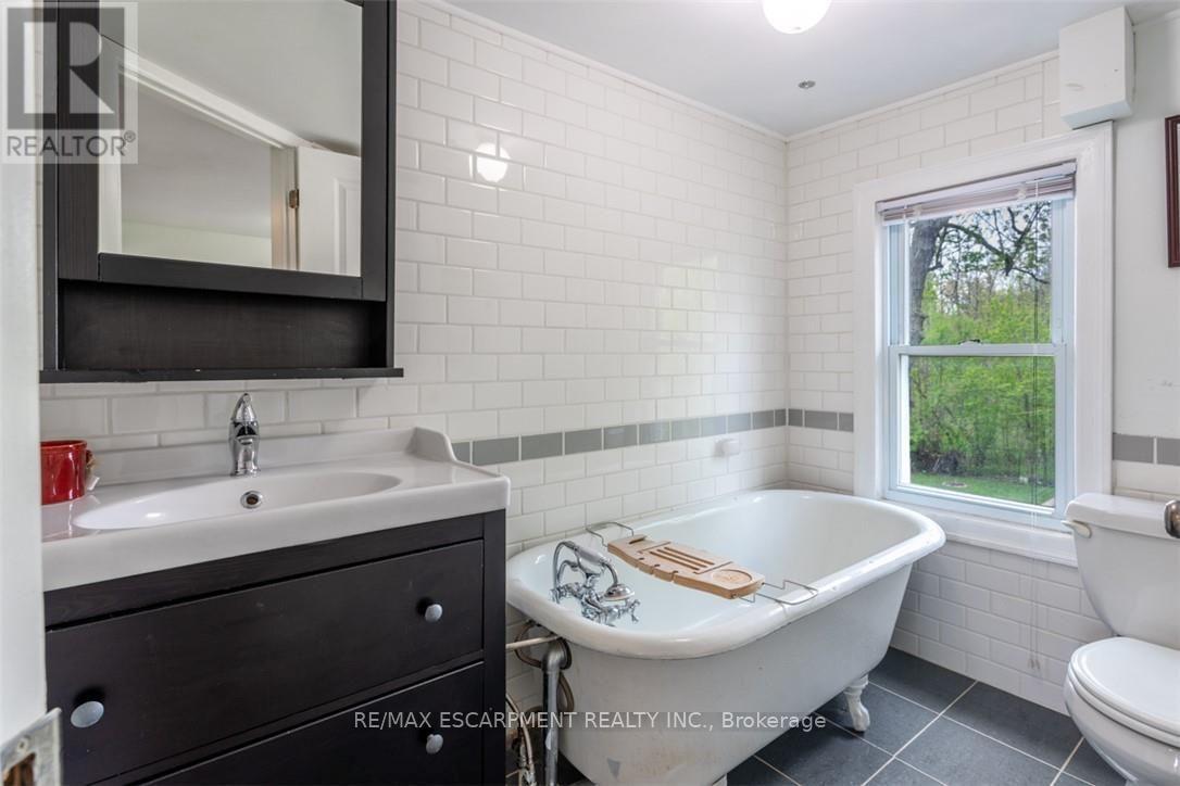 1539 Brock Road, Hamilton, Ontario  L9H 5E4 - Photo 26 - X14095566