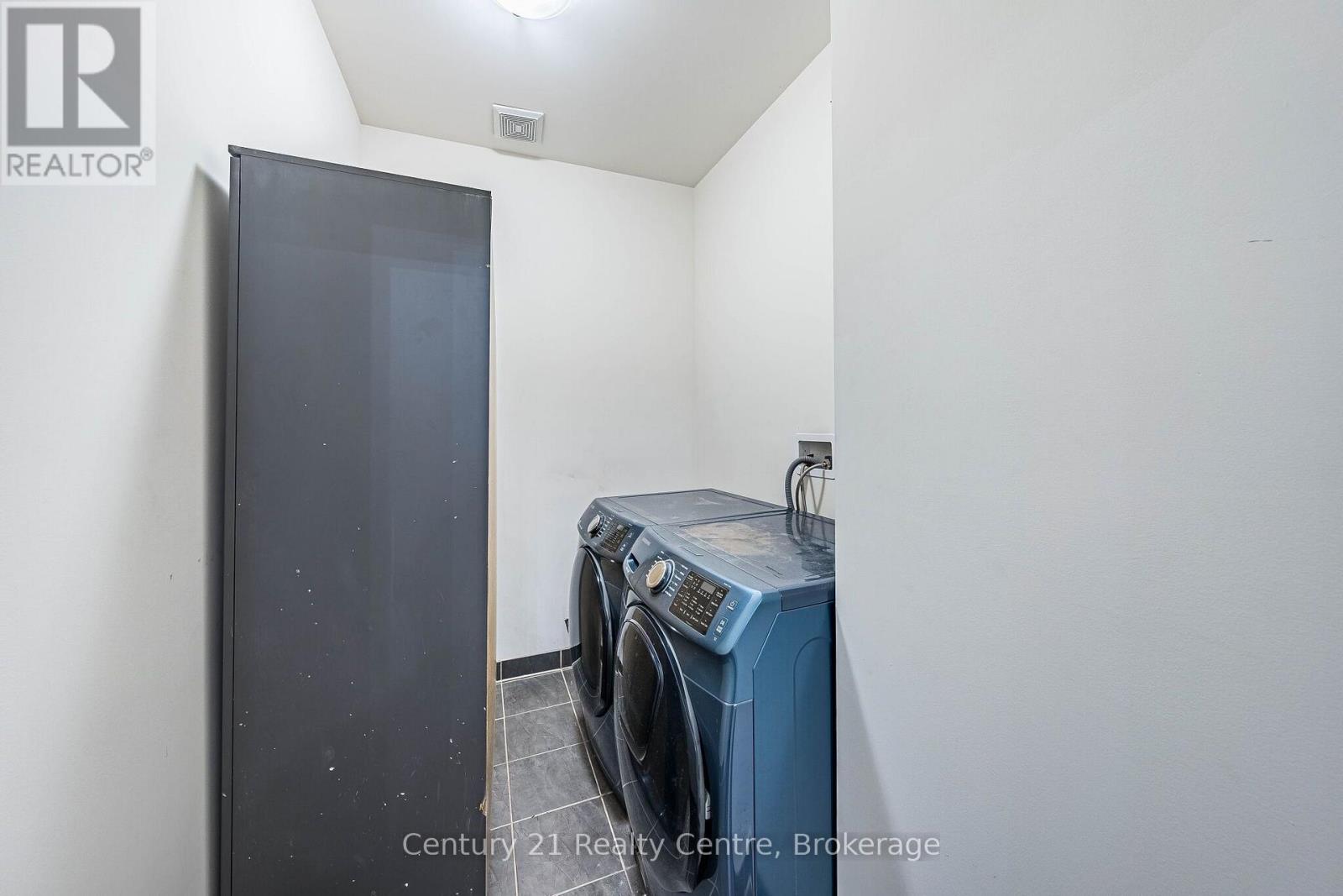 355 Royal West Drive W, Brampton, Ontario  L6X 5J6 - Photo 39 - W14095522