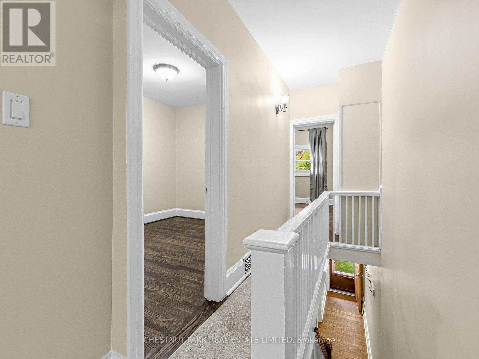 148 Felstead Avenue, Toronto, Ontario  M4J 1G5 - Photo 12 - E14095596