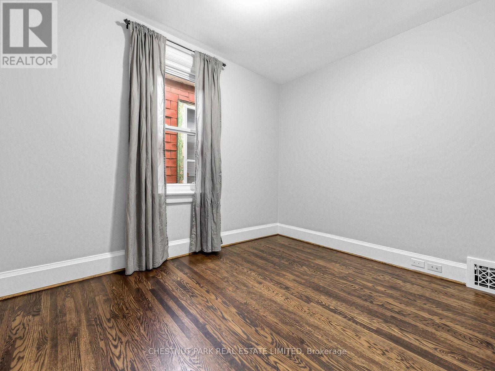 148 Felstead Avenue, Toronto, Ontario  M4J 1G5 - Photo 19 - E14095596