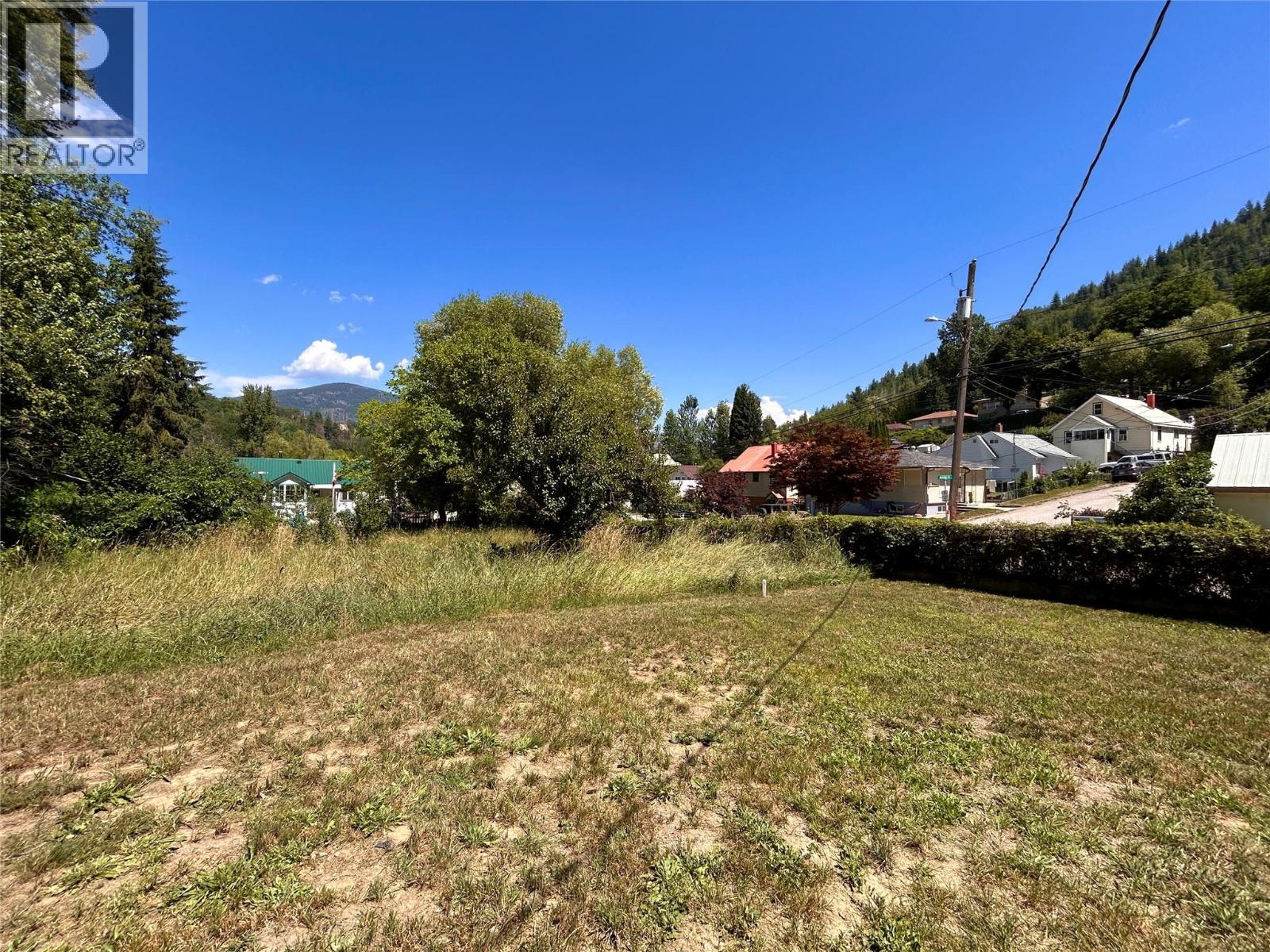 283 Wellington Avenue, Warfield, British Columbia  V1R 2K9 - Photo 10 - 10403362
