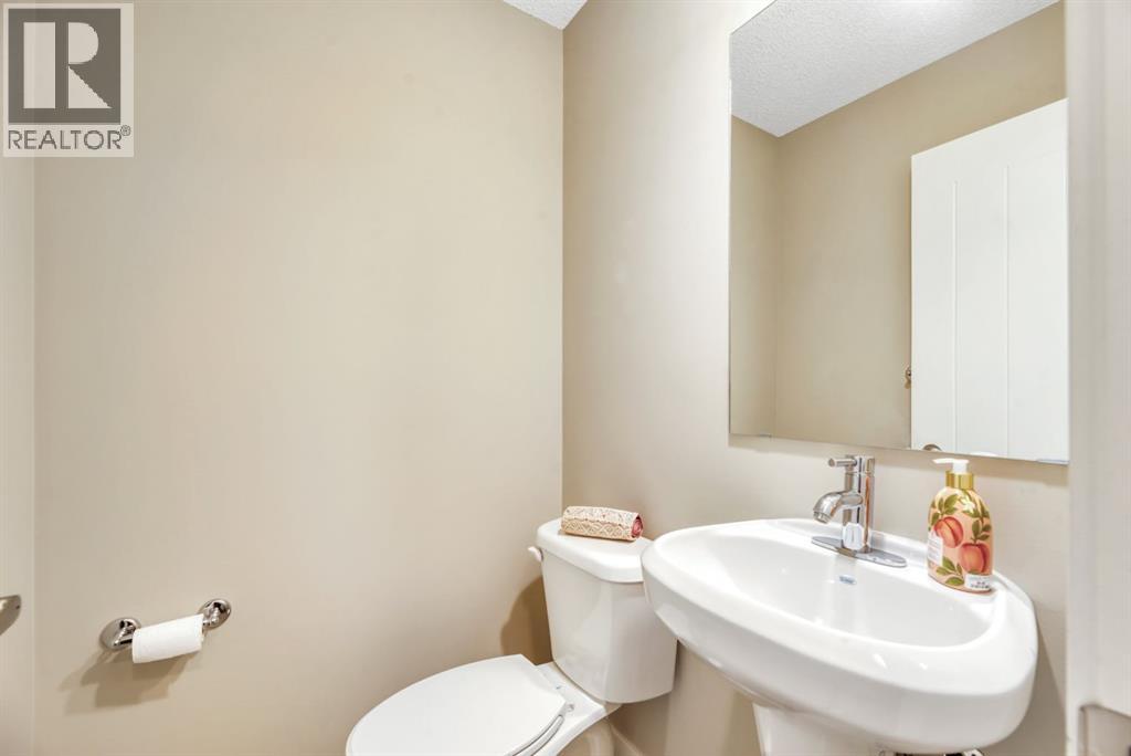 702, 50 Belgian Lane, Cochrane, Alberta  T4C 0Y5 - Photo 14 - A2349552