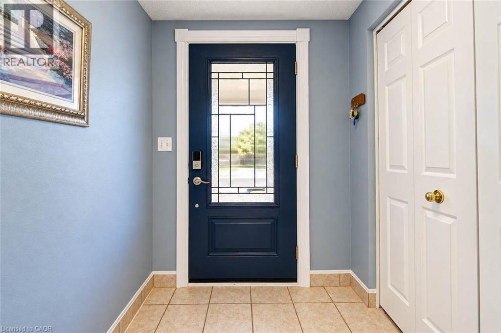 327 Oprington Place, Kitchener, Ontario  N2N 3P3 - Photo 2 - 40868049