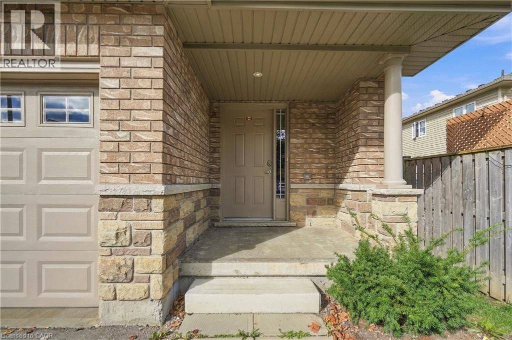 82 Charleswood Crescent, Hamilton, Ontario  L0R 1P0 - Photo 3 - 40871944