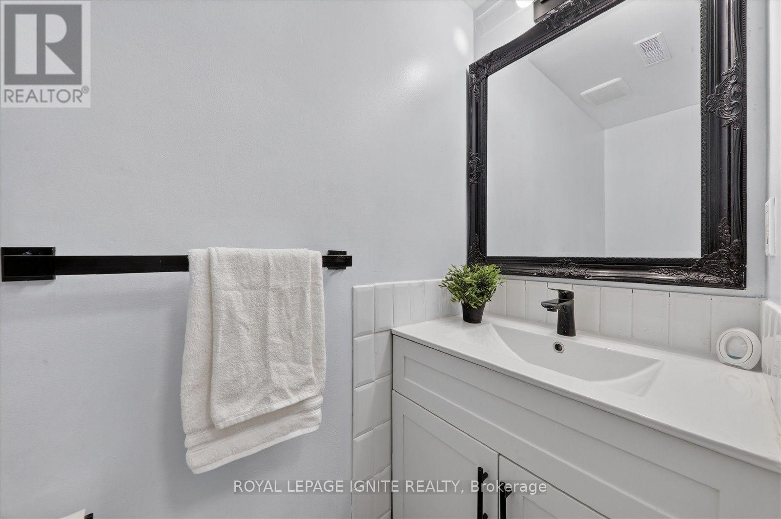 33 - 200 Murison Boulevard, Toronto, Ontario  M1B 3R9 - Photo 4 - E14082552