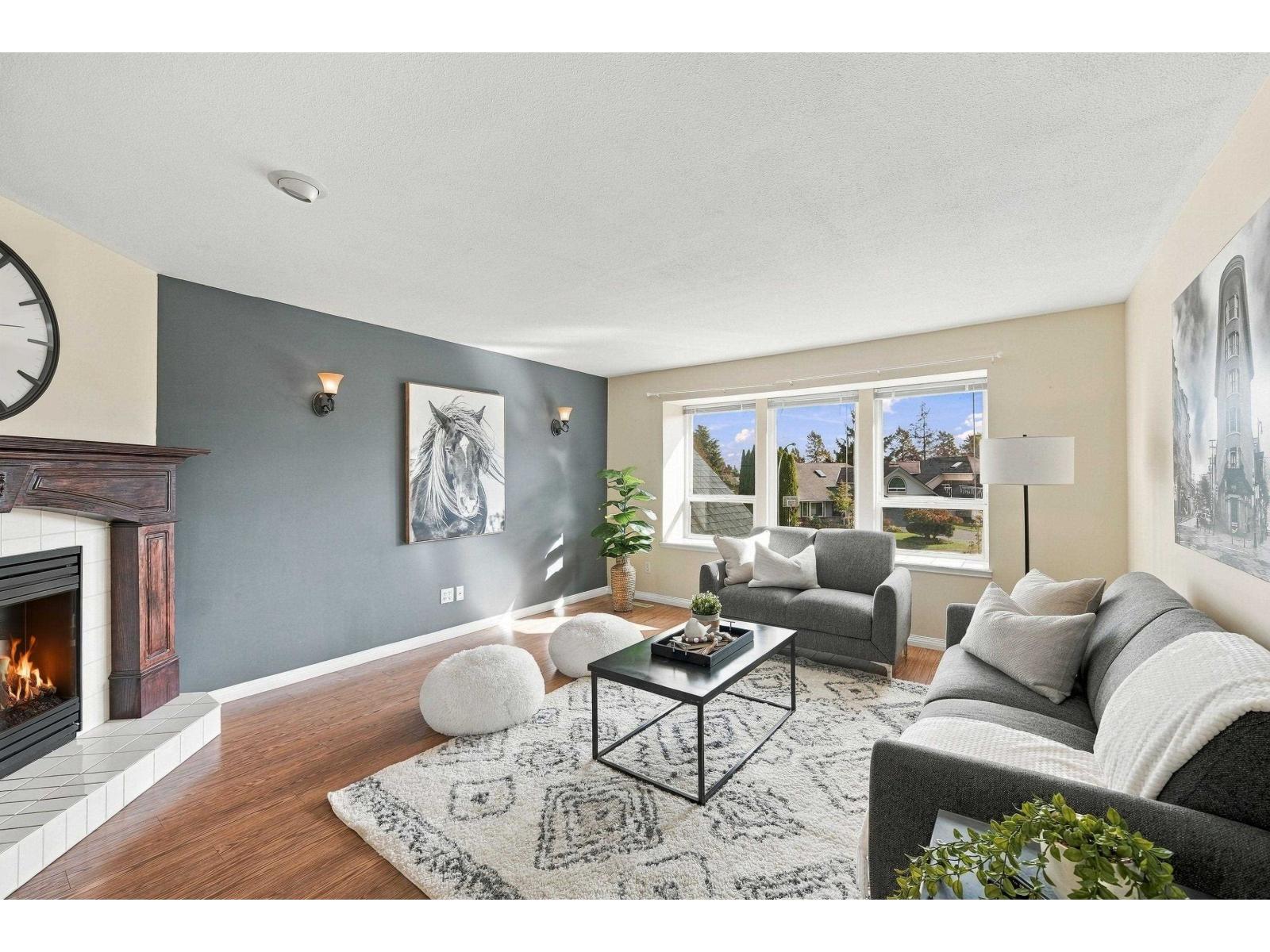 6375 187a Street, Surrey, British Columbia  V3S 7W2 - Photo 3 - R3175936