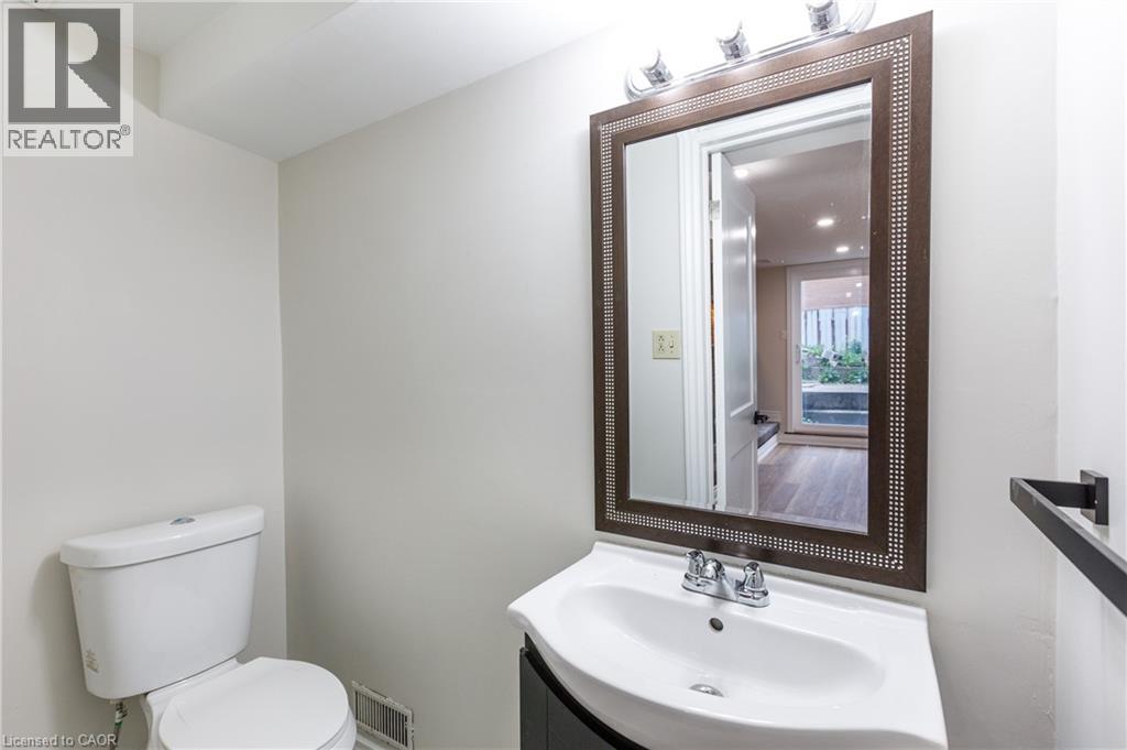 11 Algonquin Court Unit# Lower, Hamilton, Ontario  L8T 4T2 - Photo 9 - 40872549