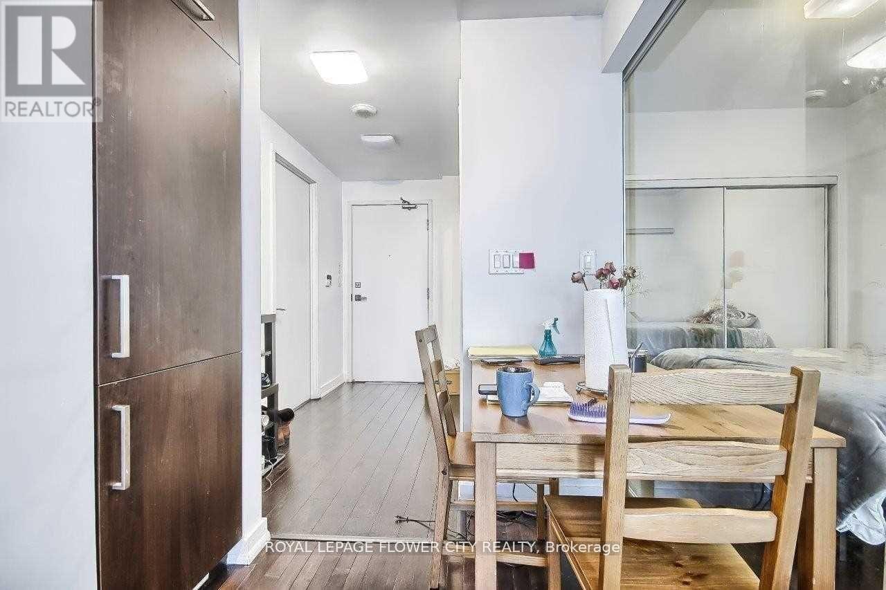 901 - 12 York Street, Toronto, Ontario  M5J 0A9 - Photo 13 - C14095694