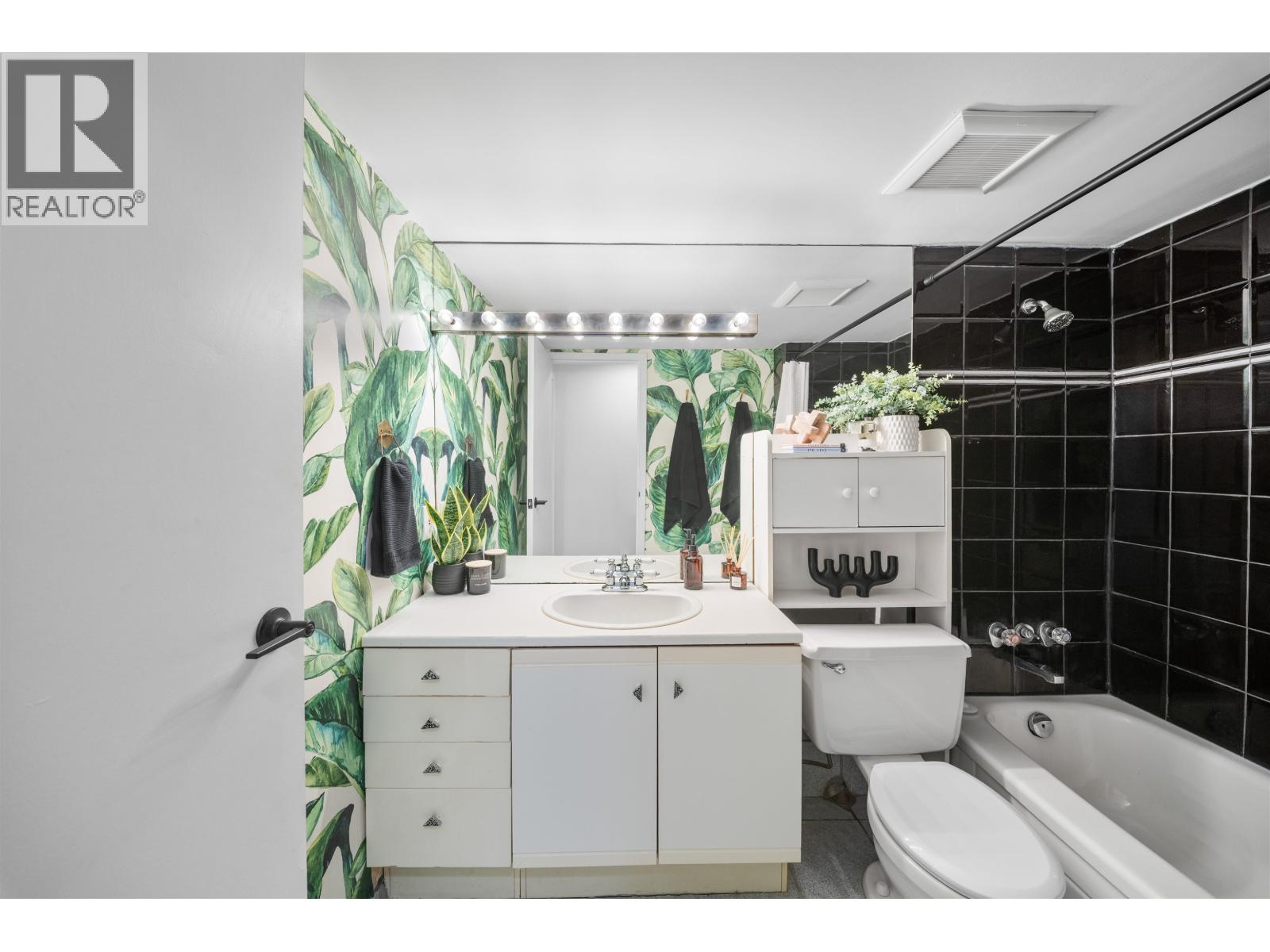 108 251 W 4th Street, North Vancouver, British Columbia  V7M 1H8 - Photo 11 - R3176675