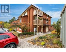8 - 22 MEADOW LANE, Barrie, Ontario