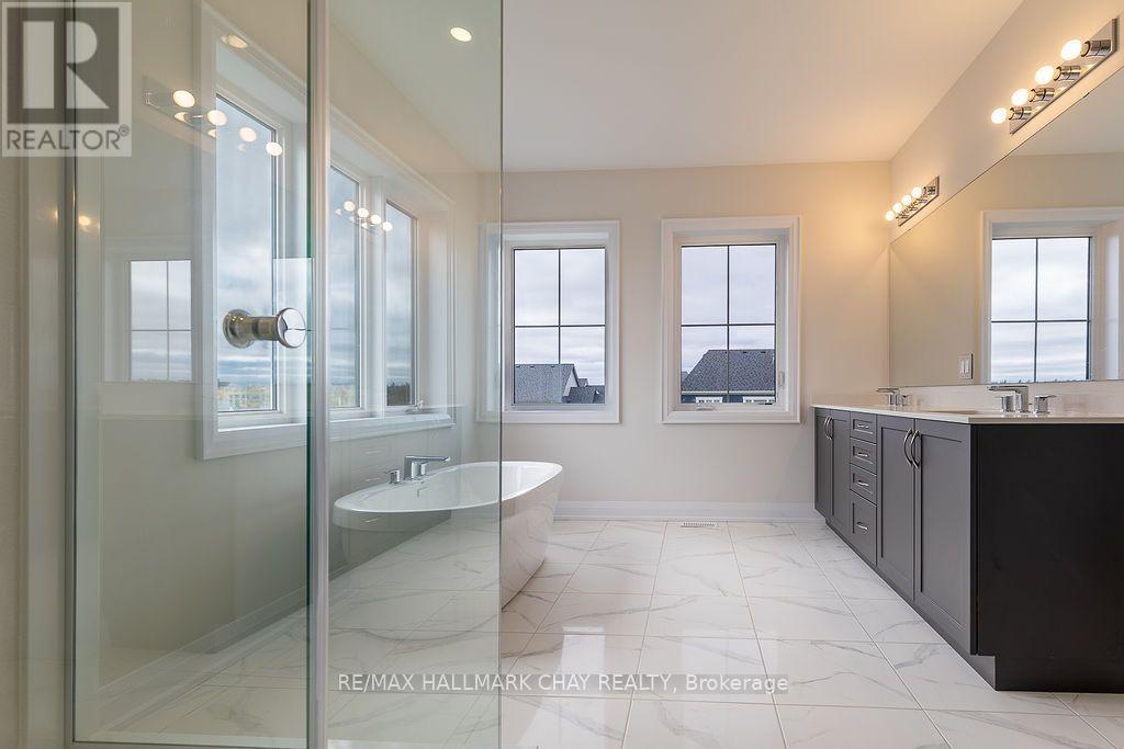 12 Pinetree Drive, Oro-Medonte, Ontario  L0L 2L0 - Photo 23 - S14095714