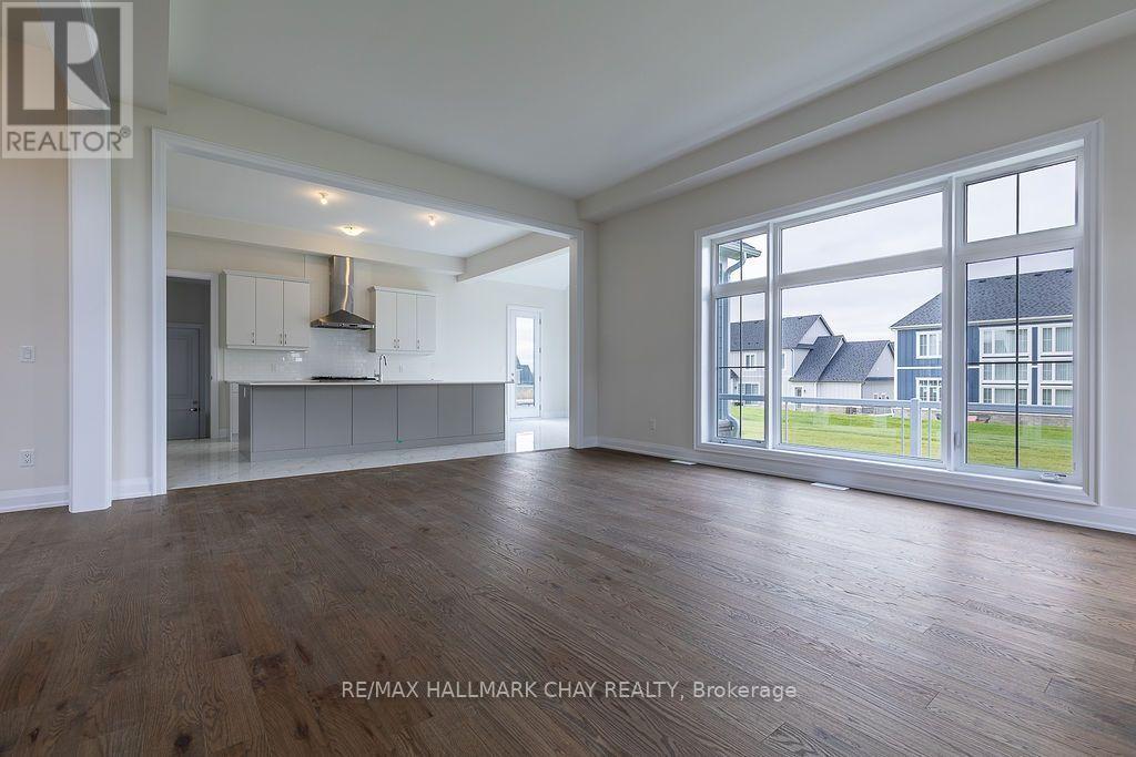12 Pinetree Drive, Oro-Medonte, Ontario  L0L 2L0 - Photo 9 - S14095714