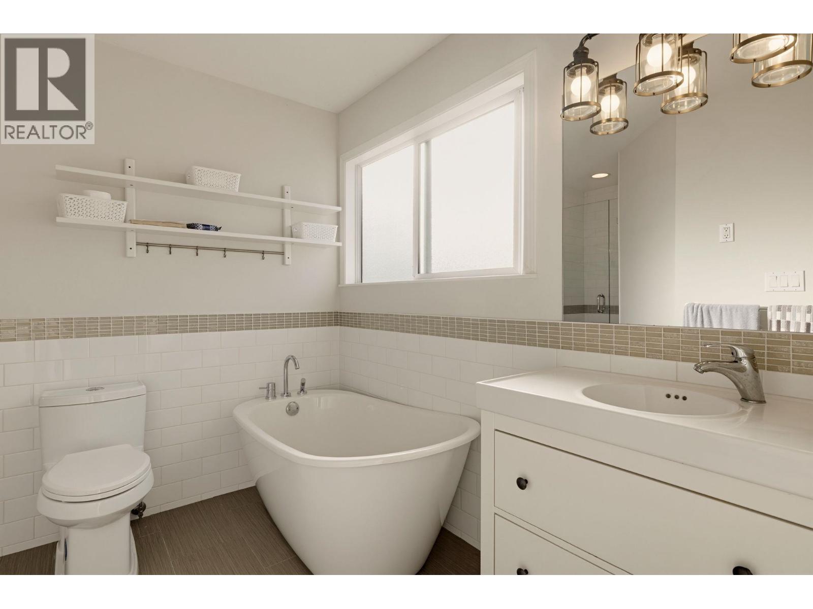 5454 Inverness Street, Vancouver, British Columbia  V5W 3P1 - Photo 13 - R3176669