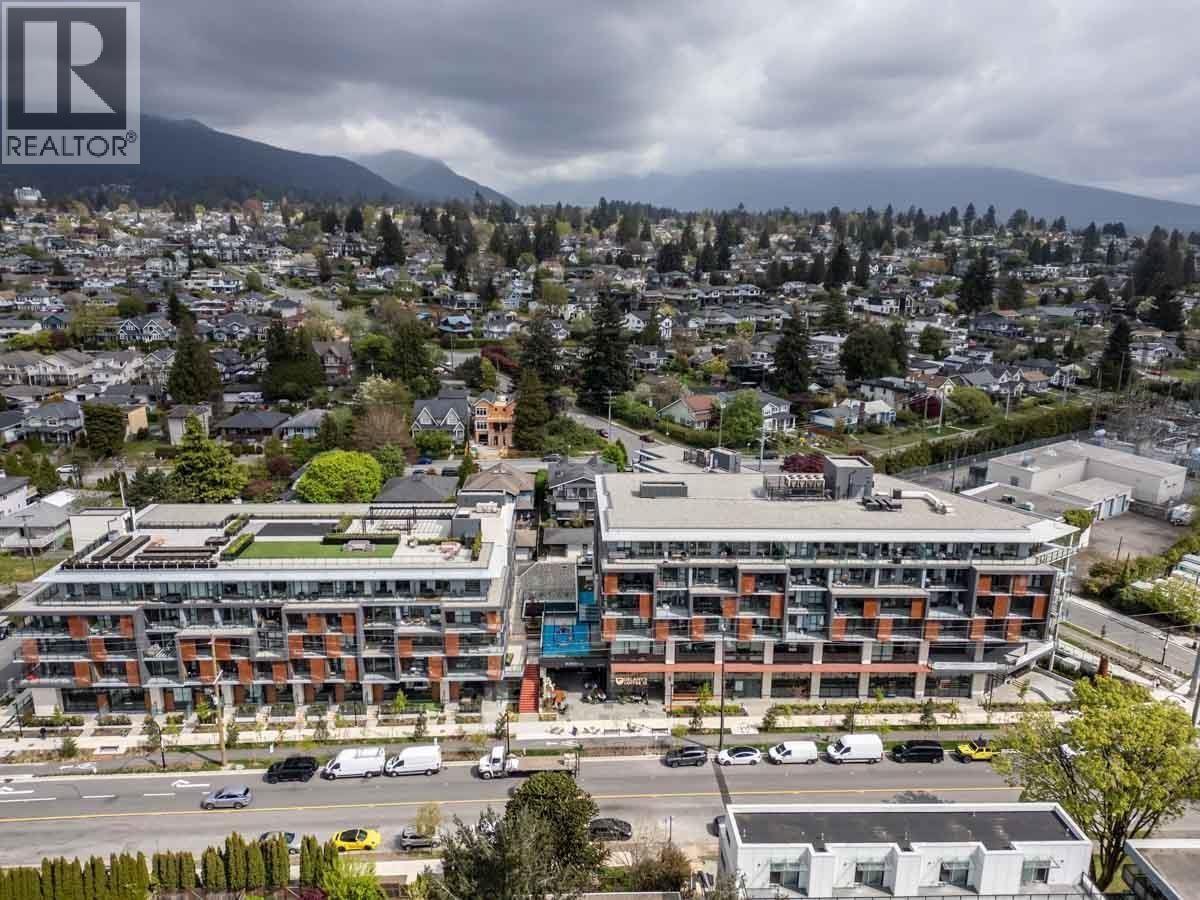 154 422 E 3RD STREET, north vancouver, British Columbia
