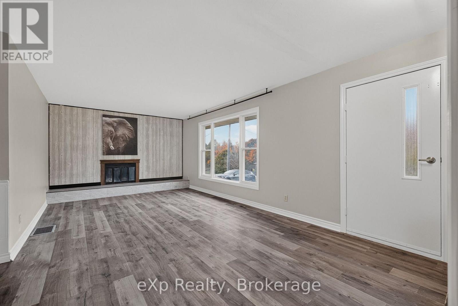 405014 Grey 4 Road, Grey Highlands, Ontario  N0C 1E0 - Photo 3 - X14095674