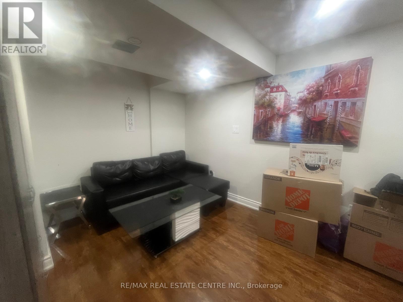 (Basement) - 210 Valleyway Drive, Brampton, Ontario L6X 0N9 - Photo 14 - W14095640