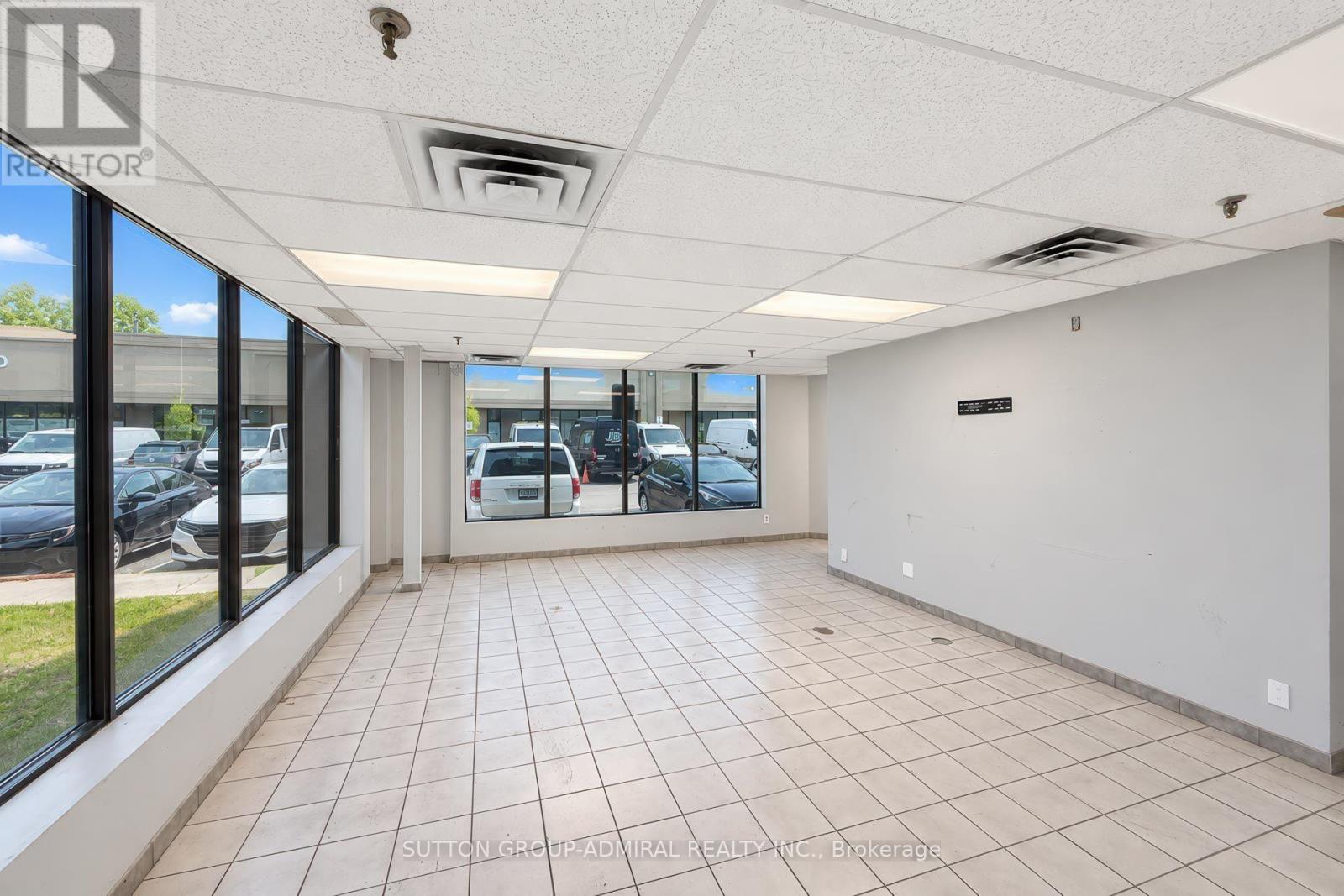 #1 - 130 Lepage Court, Toronto, Ontario  M3J 3J1 - Photo 23 - W14095644