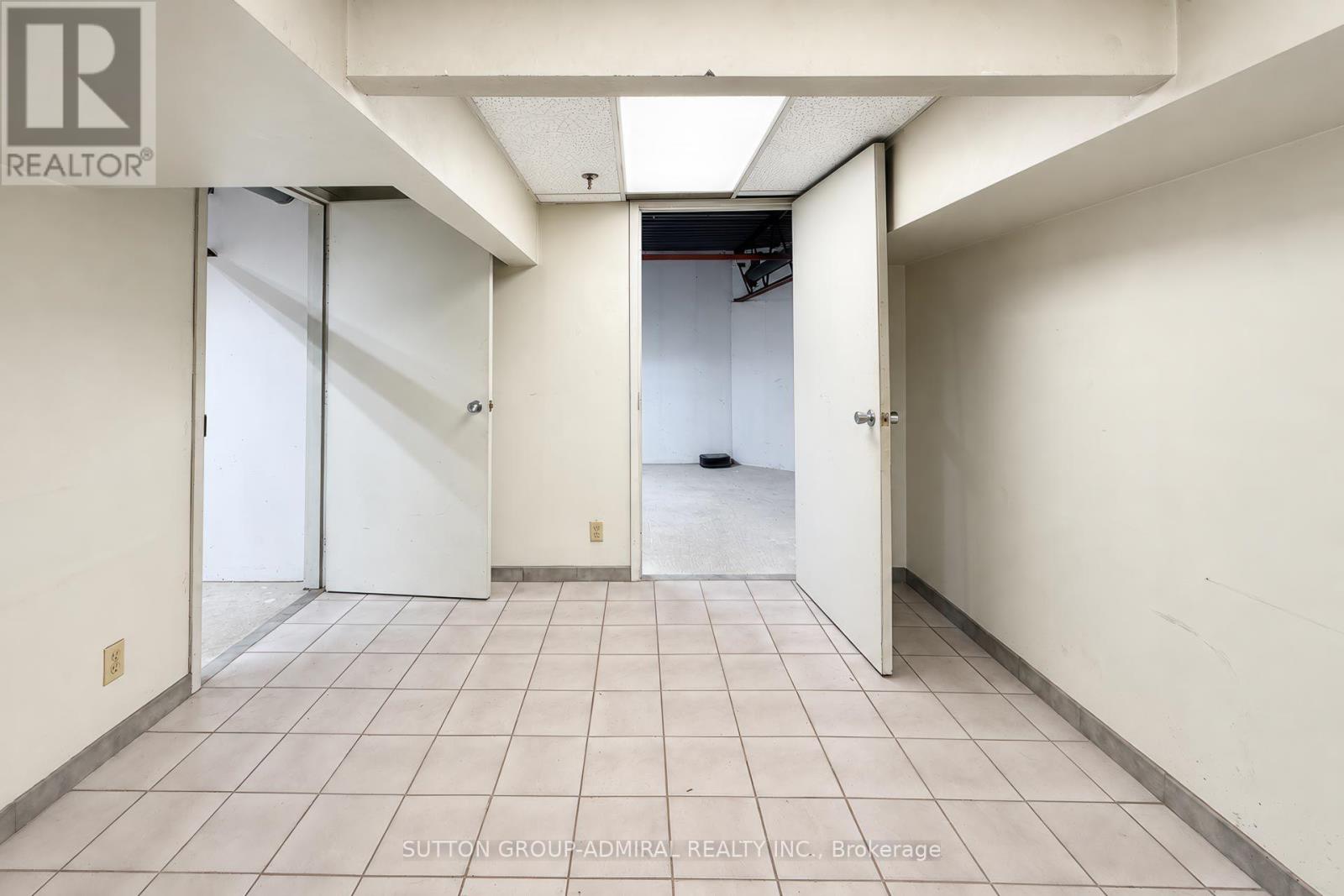 #1 - 130 Lepage Court, Toronto, Ontario  M3J 3J1 - Photo 33 - W14095644