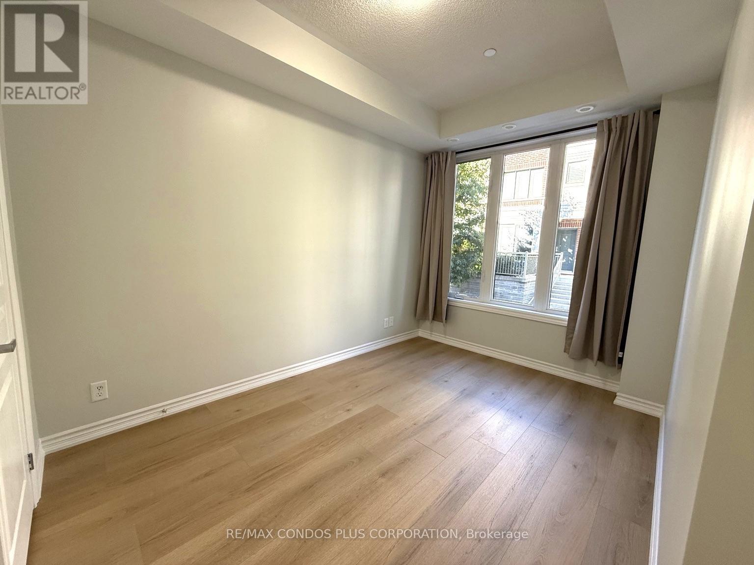 Unit 8 - 90 Eastwood Park Gardens, Toronto, Ontario  M8W 0B2 - Photo 11 - W14095692