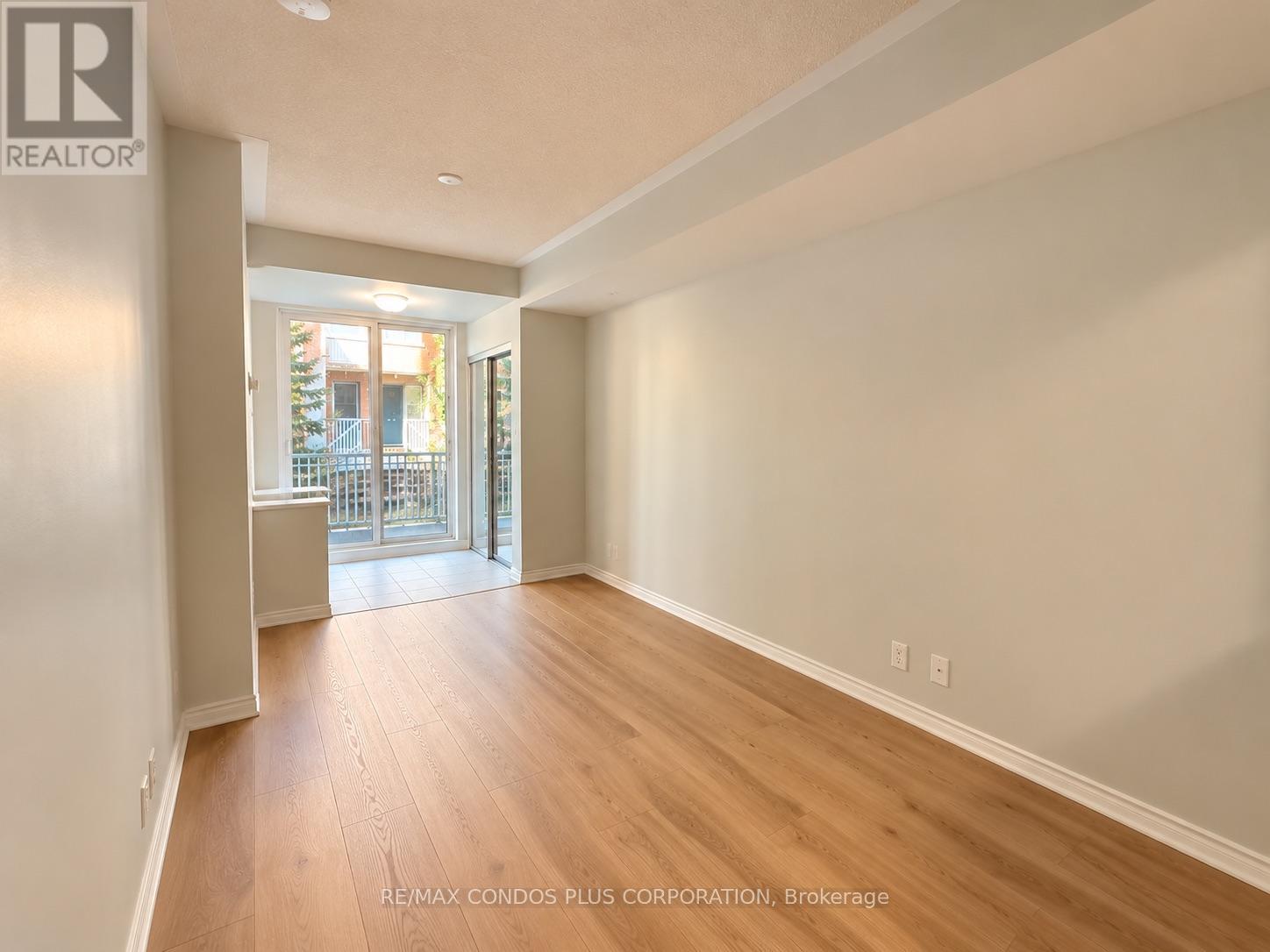 Unit 8 - 90 Eastwood Park Gardens, Toronto, Ontario  M8W 0B2 - Photo 4 - W14095692