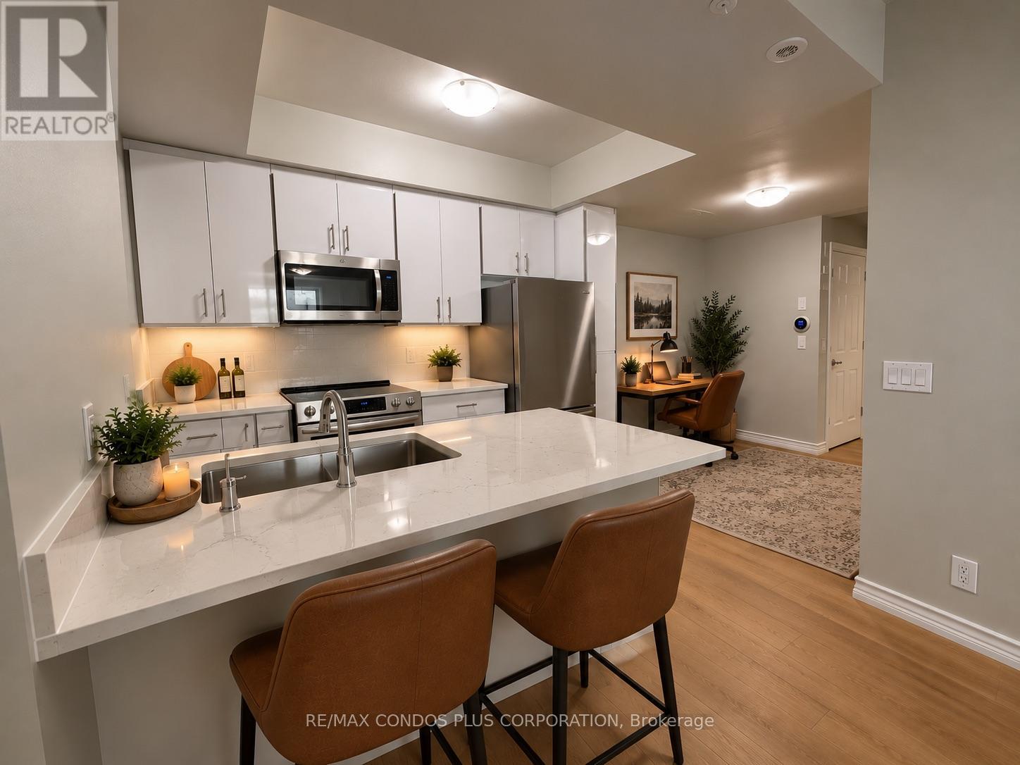 Unit 8 - 90 Eastwood Park Gardens, Toronto, Ontario  M8W 0B2 - Photo 5 - W14095692