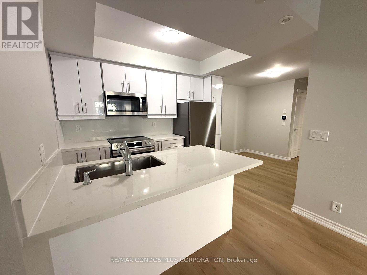 Unit 8 - 90 Eastwood Park Gardens, Toronto, Ontario  M8W 0B2 - Photo 6 - W14095692