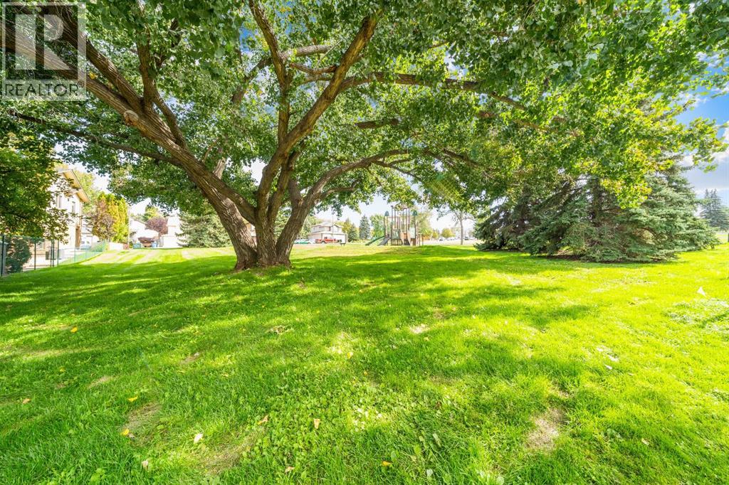 412, 245 Red Deer Drive SW