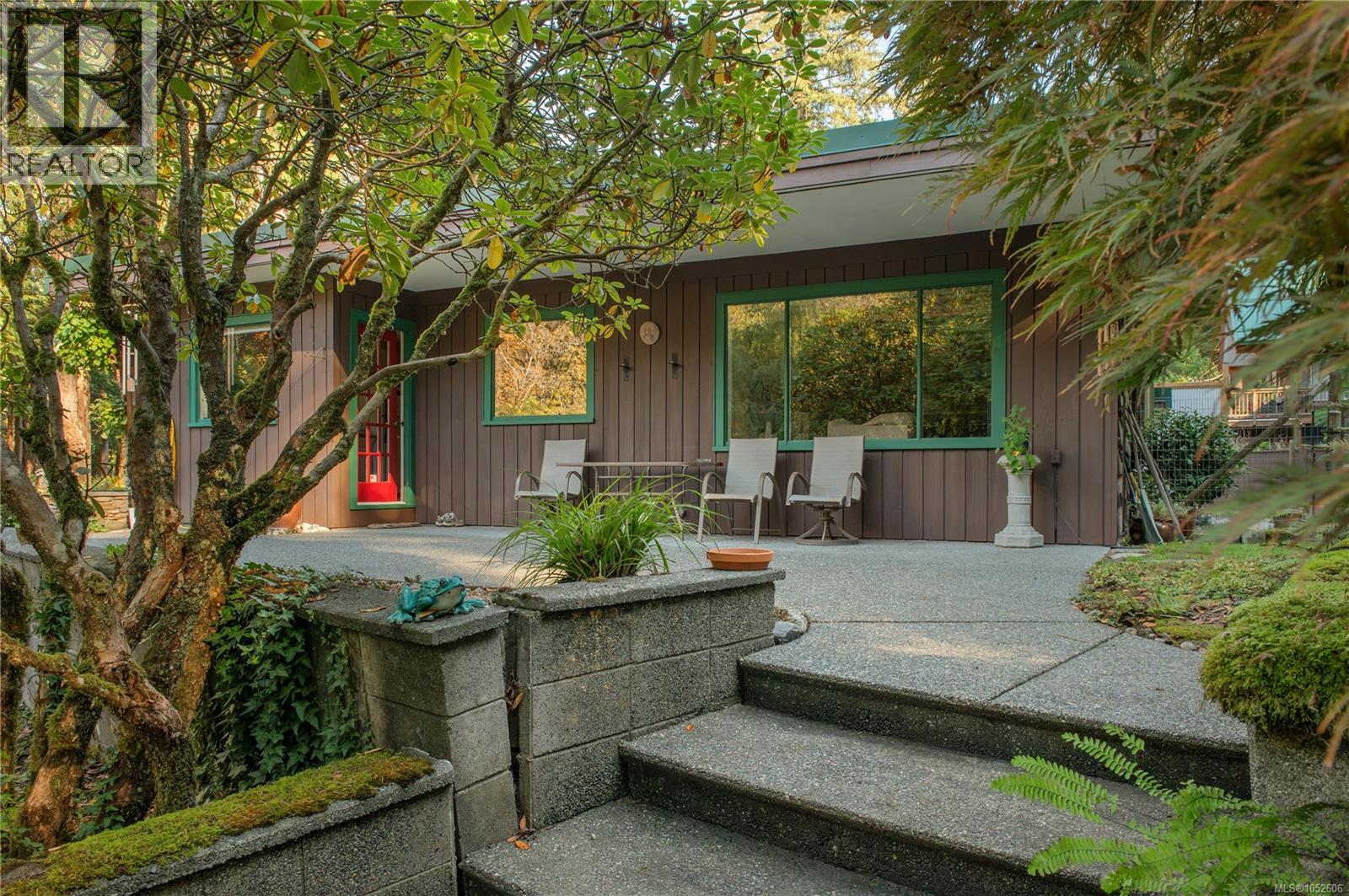 2691 Campbell River Rd