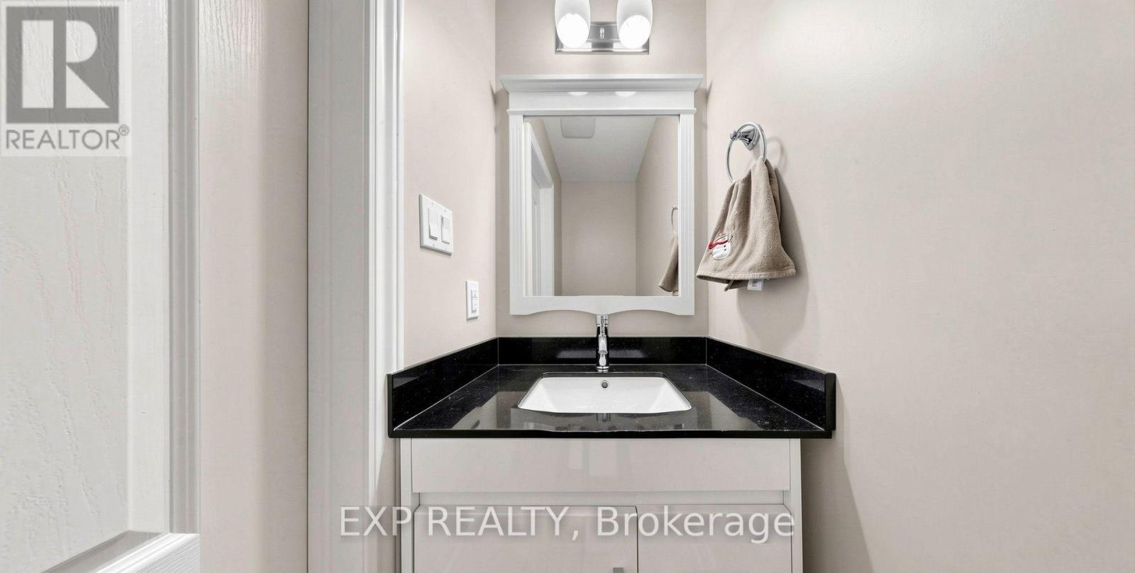 Main - 71 Addington Crescent, Brampton, Ontario L6T 2R4 - Photo 6 - W13829784
